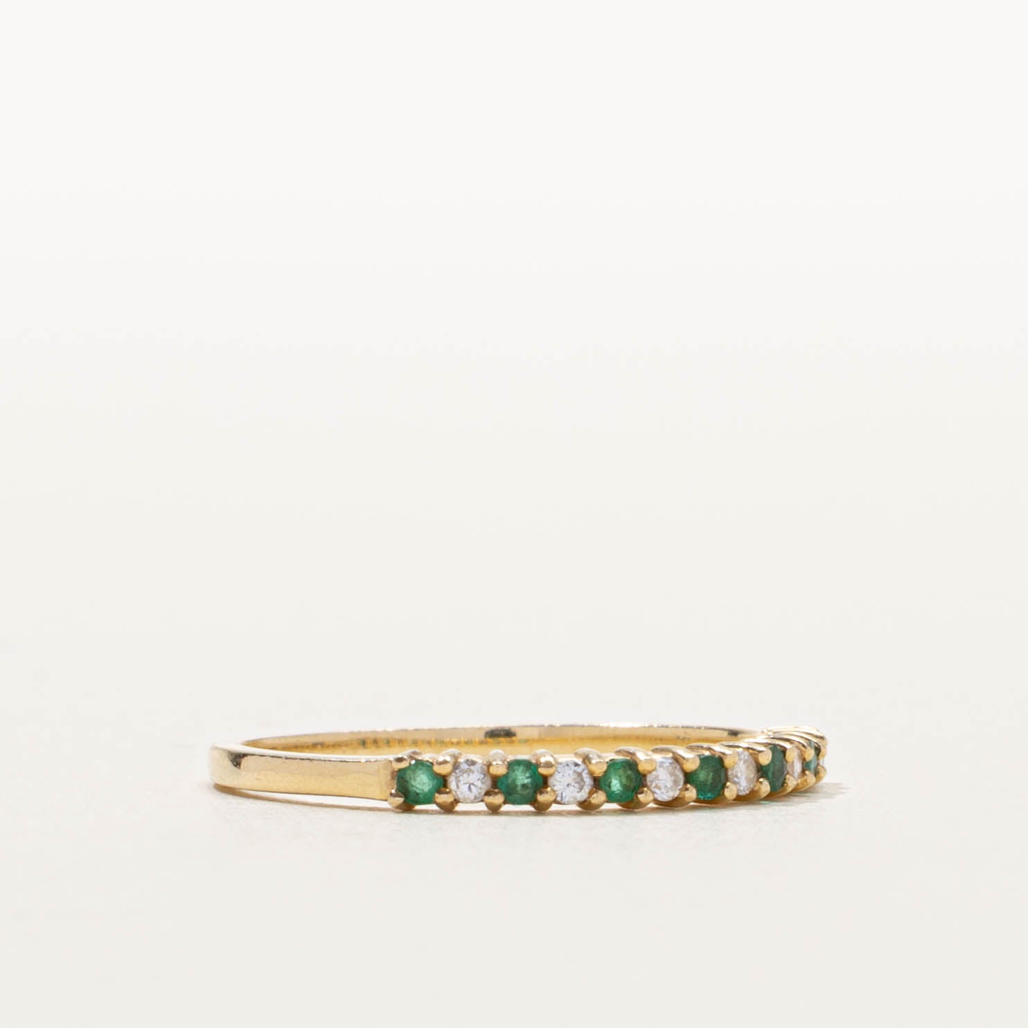 14k Semi Eternity Emerald & Diamond Ring | SZ 6.75
