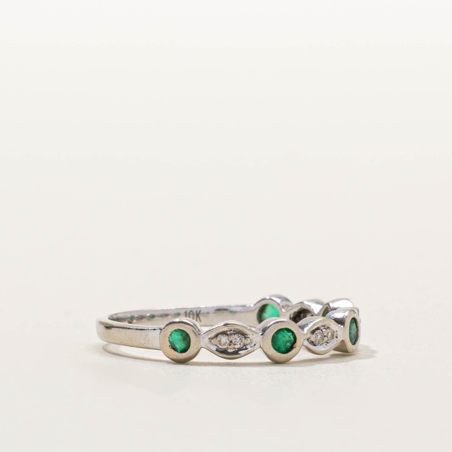 10k Semi Eternity Bezel Set Emerald & Diamond Ring | SZ 6