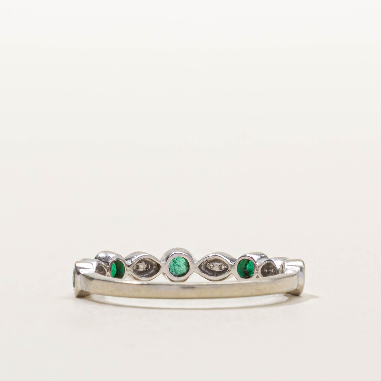 10k Semi Eternity Bezel Set Emerald & Diamond Ring | SZ 6