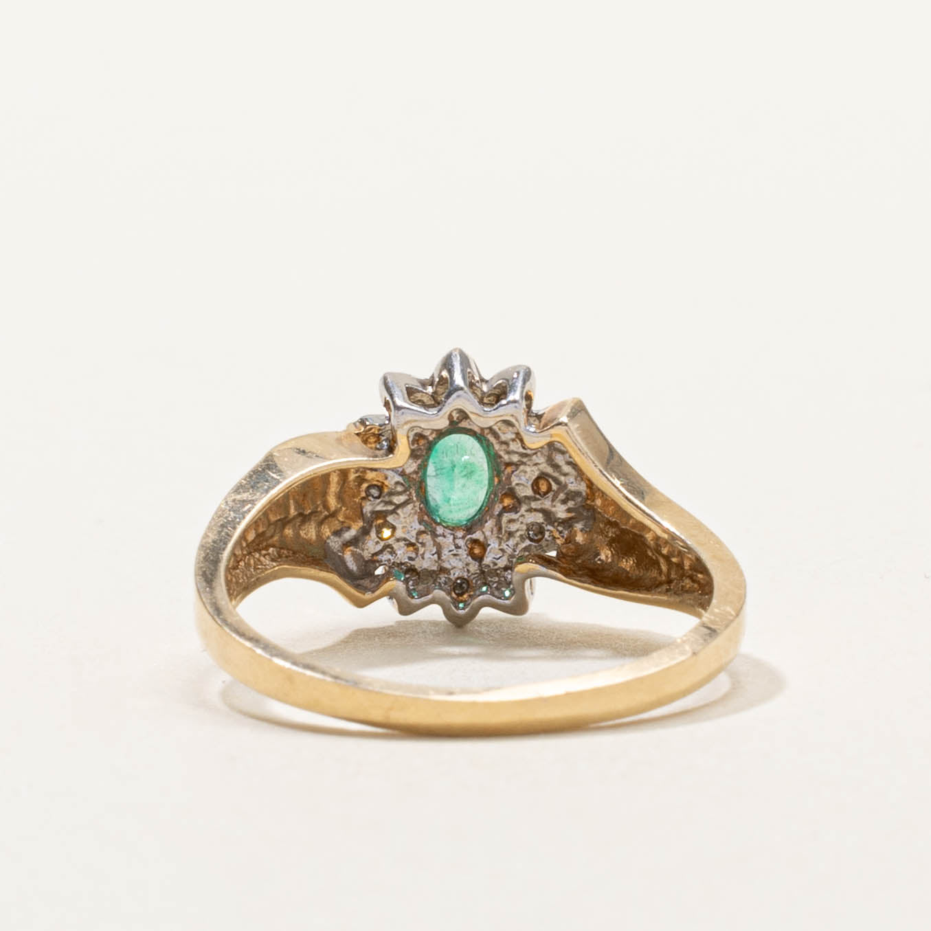 10k Emerald & Diamond Petal Ring | SZ 6.25