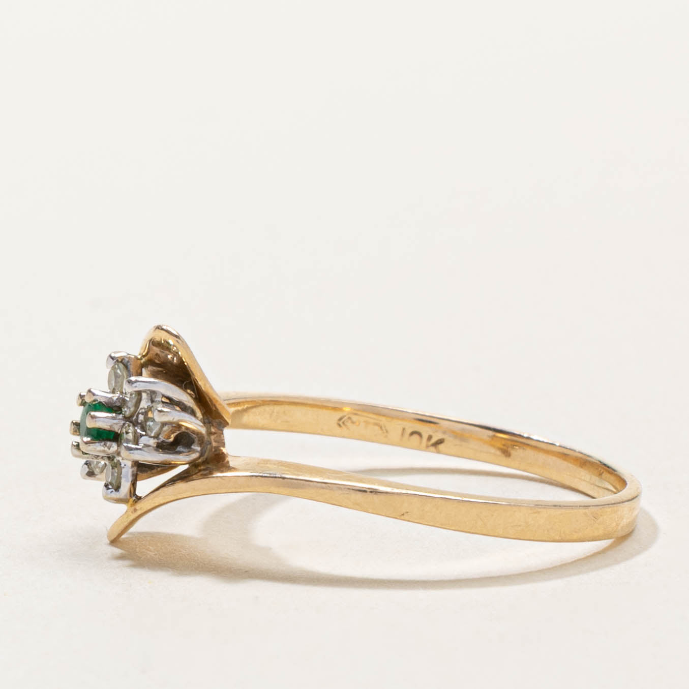 10k Emerald & Diamond Petal Bypass Ring | SZ 7.25