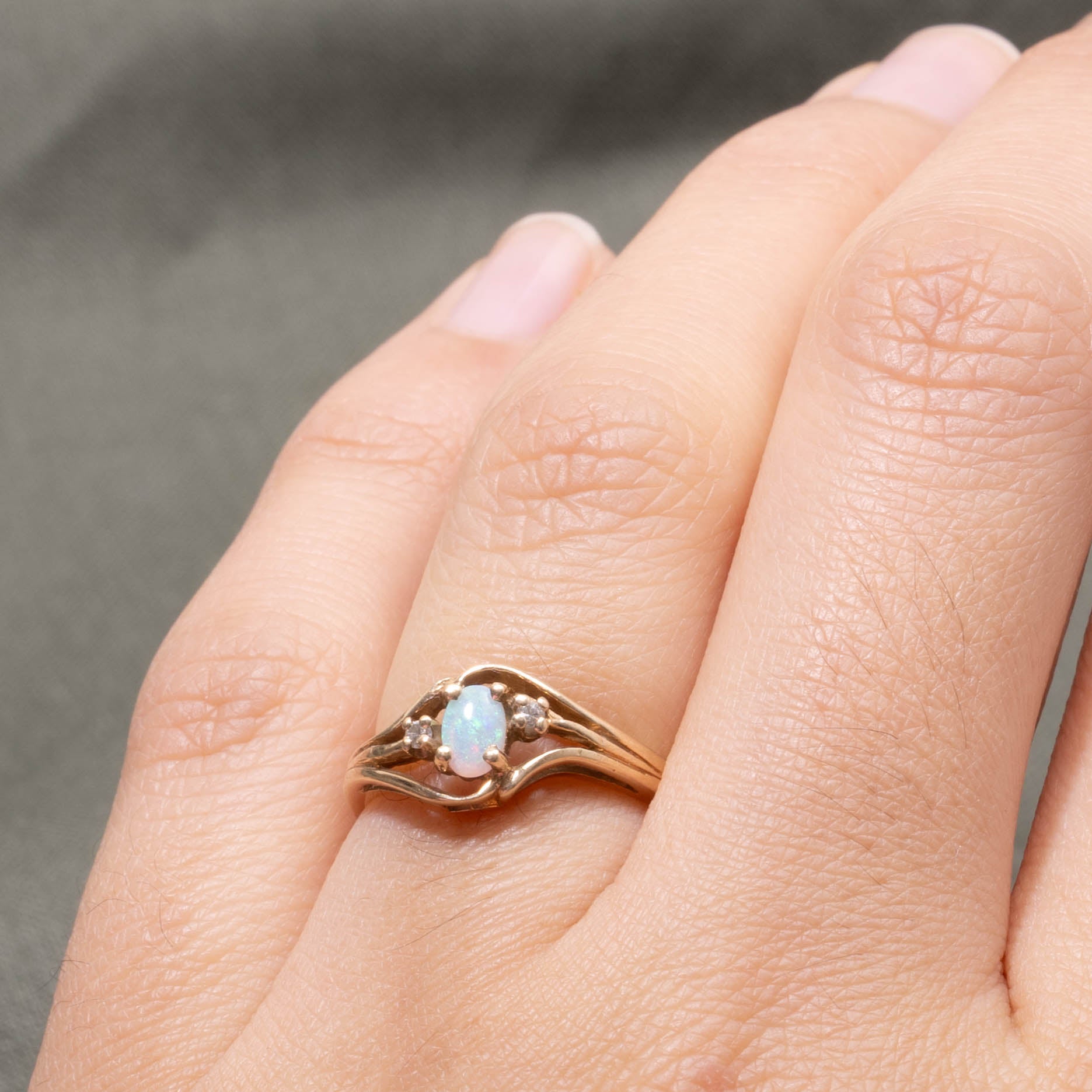 10k Opal & Diamond Openwork Eye Ring | SZ 5