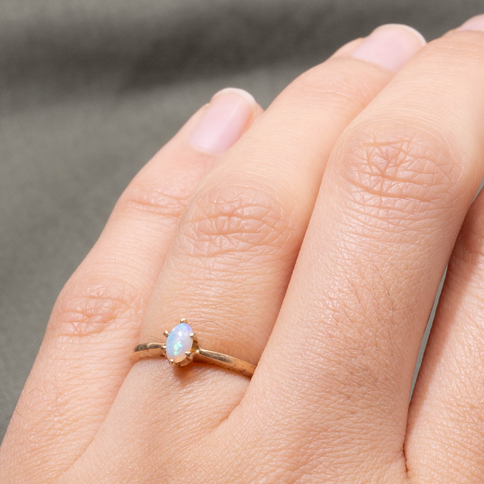 10k Six Prong Solitaire Opal Ring | SZ 5.25