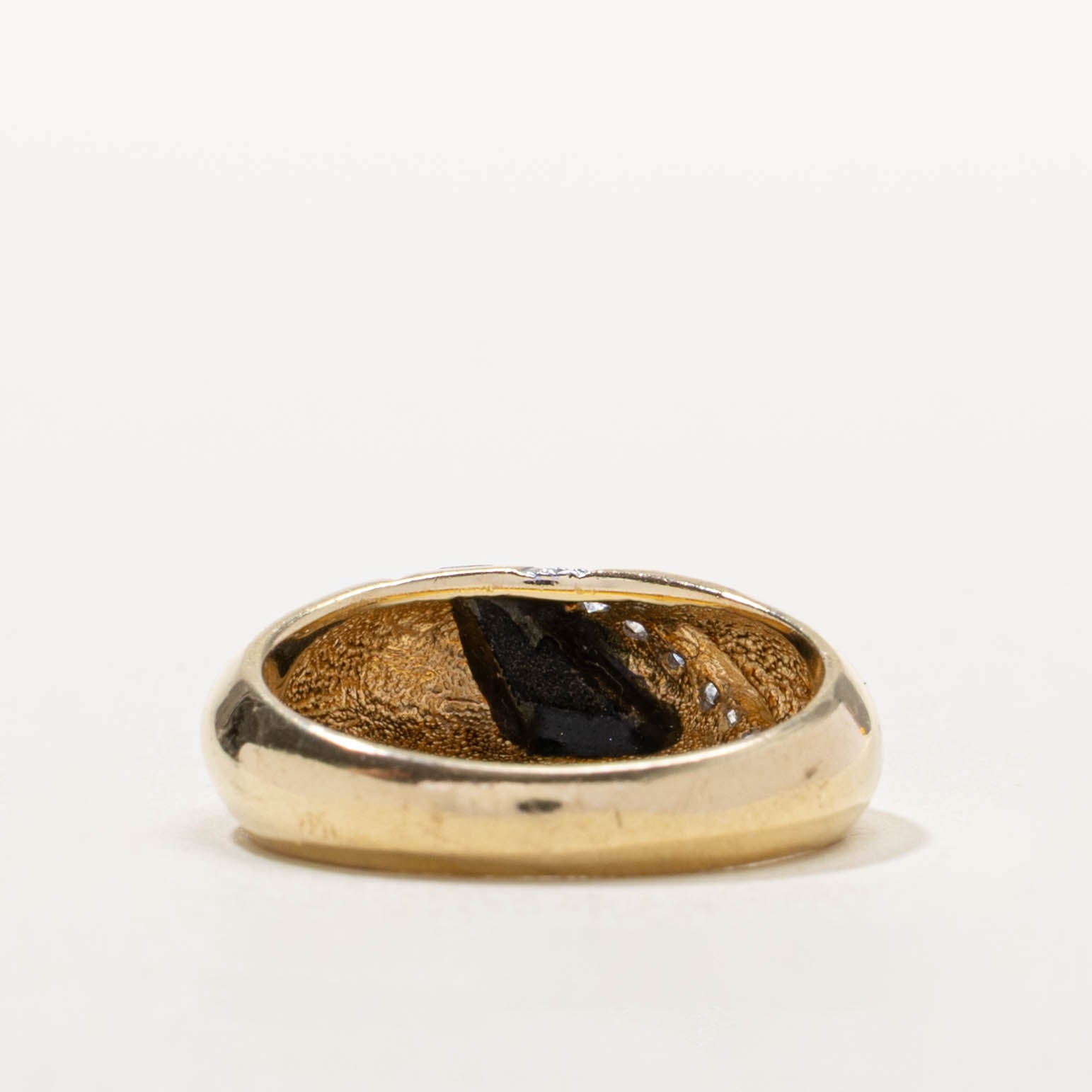 14k 80s Onyx & Diamond Dome Ring | 0.75ct, 0.06ctw | SZ 7