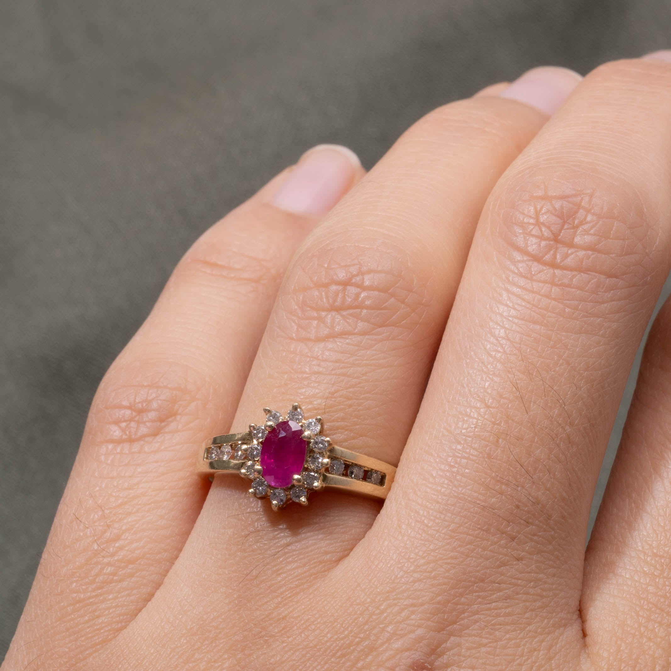 10k Oval Cut Ruby & Diamond Petal Halo Ring | 0.50ct, 0.24ctw | SZ 6.75