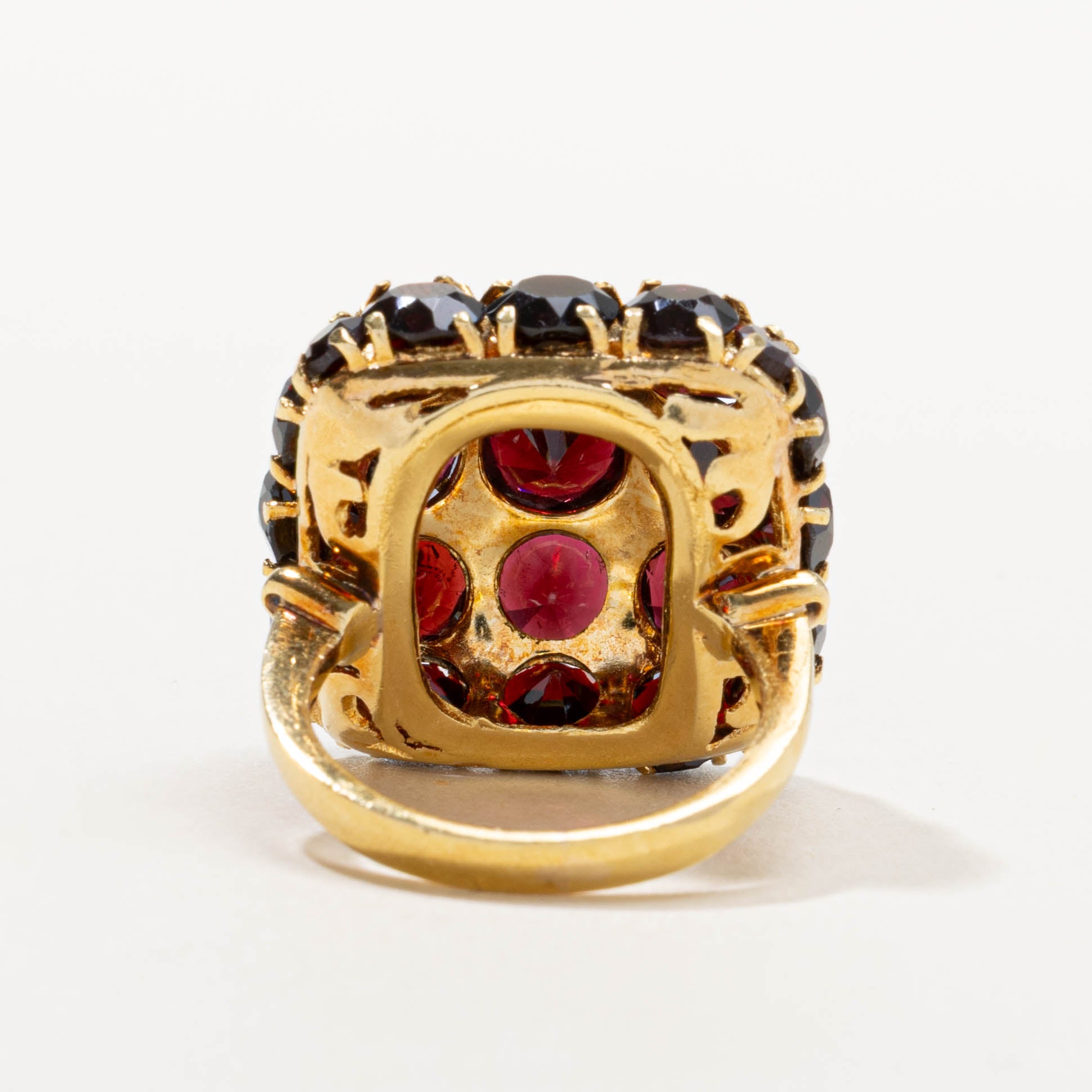 18k Garnet Cluster Cushion Cocktail Ring | 16.00ctw | SZ 7