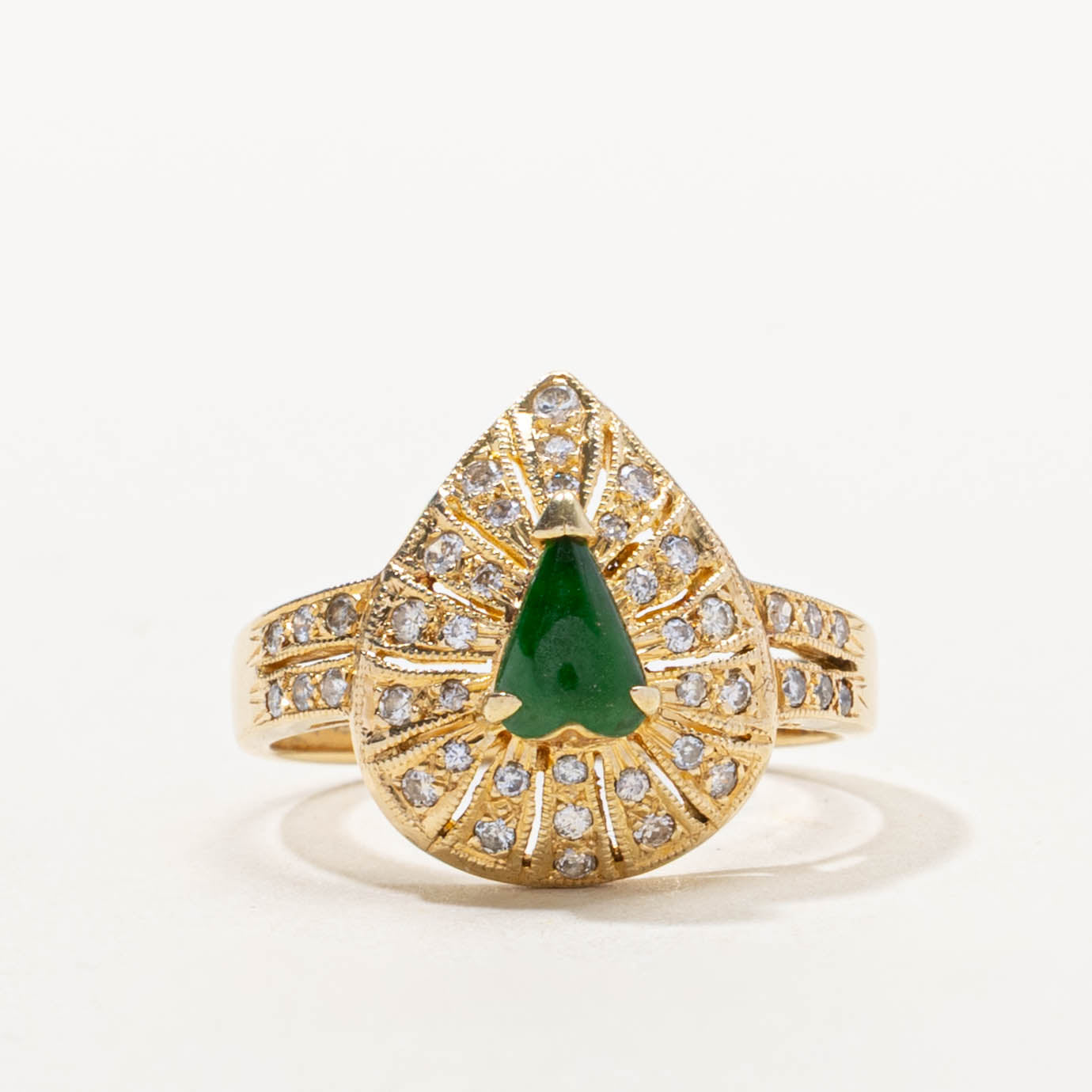 14k Heart Cut Jade & Diamond Accented Ring | 0.25ct, 0.28ctw | SZ 5.25