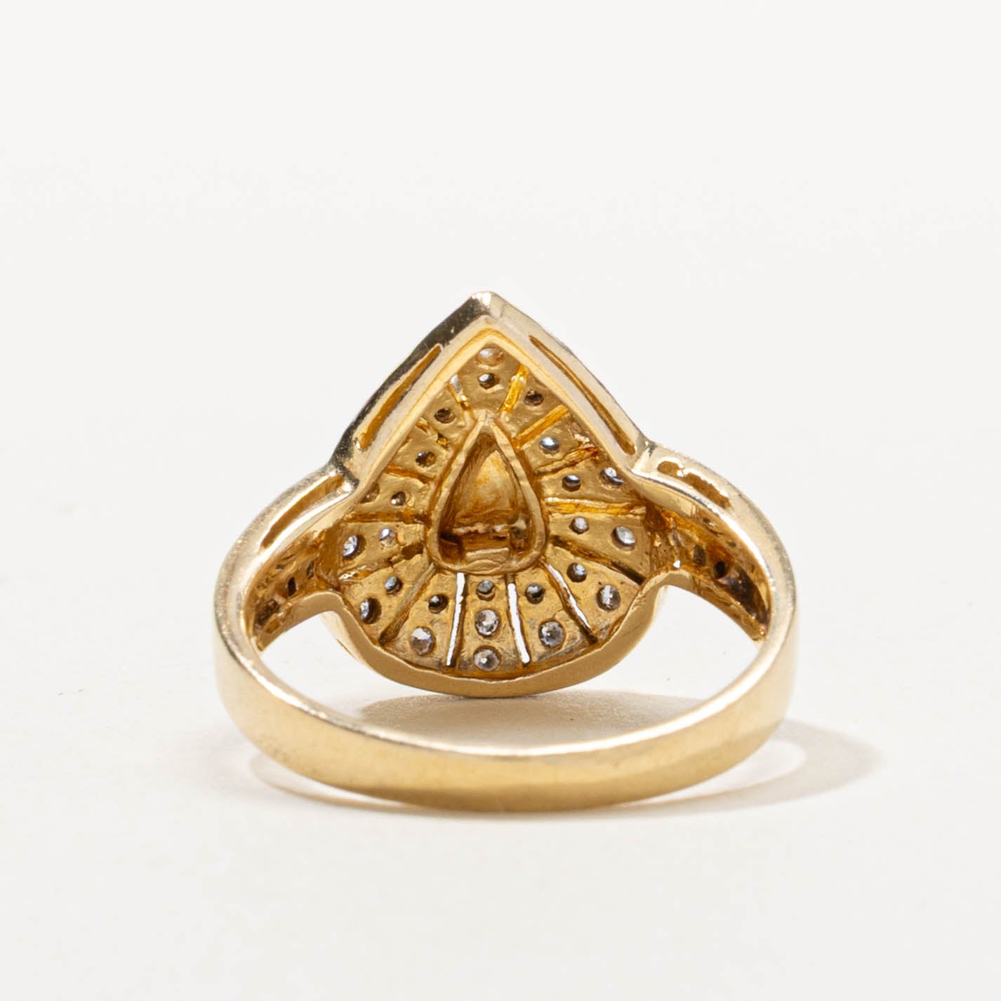 14k Heart Cut Jade & Diamond Accented Ring | 0.25ct, 0.28ctw | SZ 5.25
