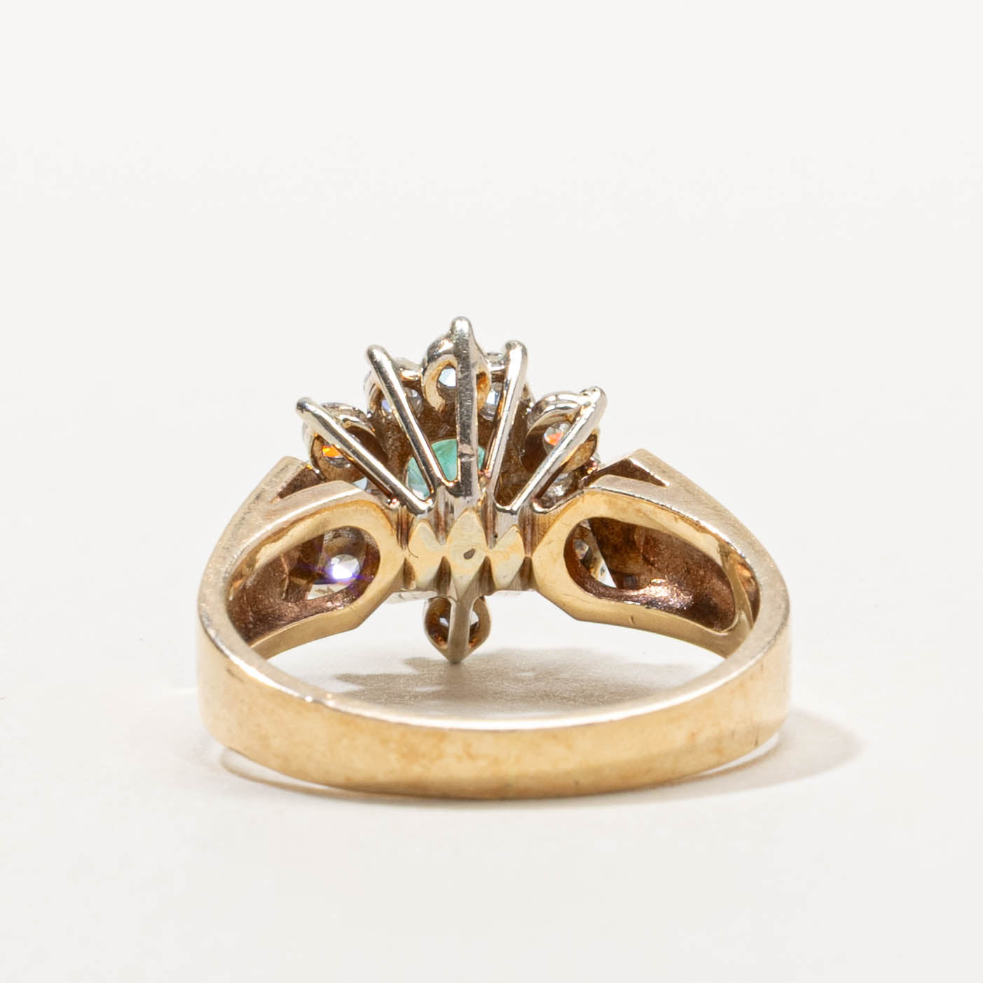 14k Emerald & Diamond Petal Cluster Ring |0.25ct, 0.36ctw | SZ 5.75