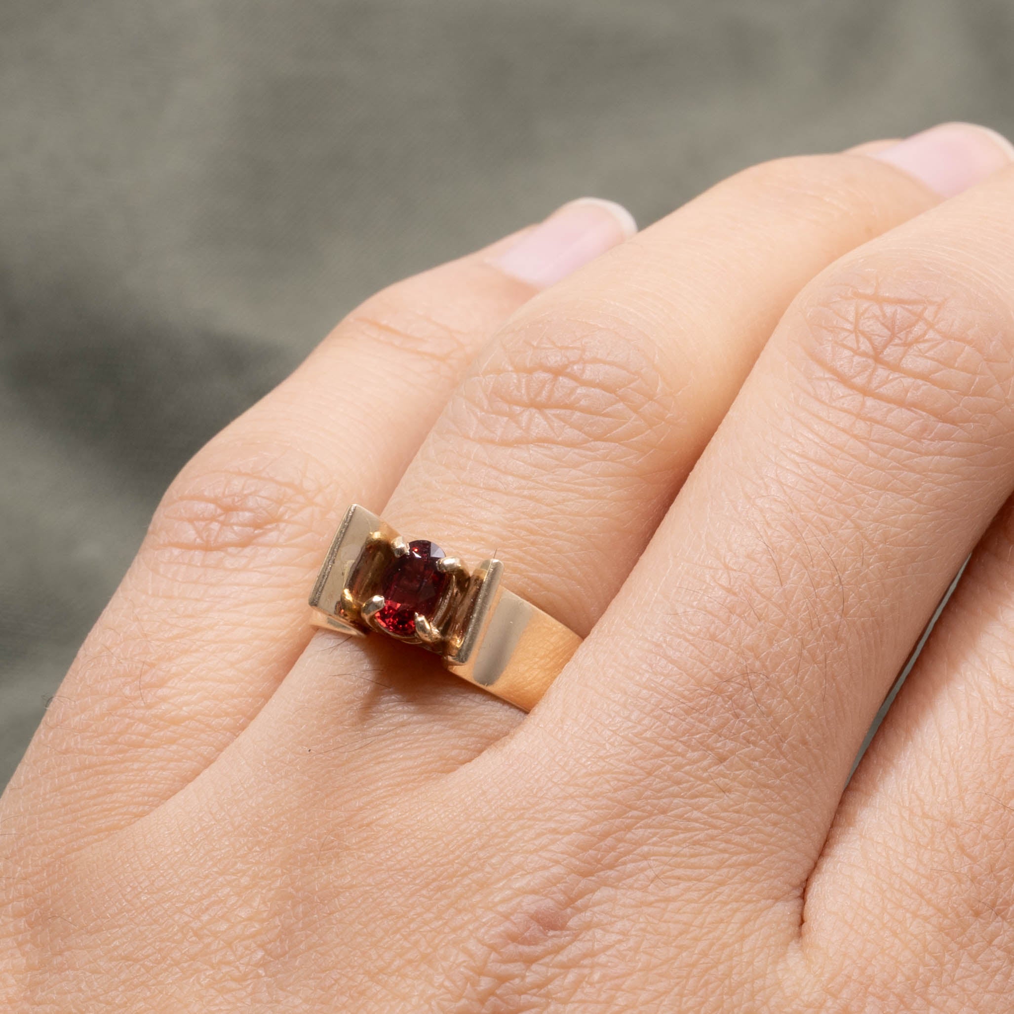 10k High Set Oval Cut Garnet Ring | 0.60ct | SZ 6.5