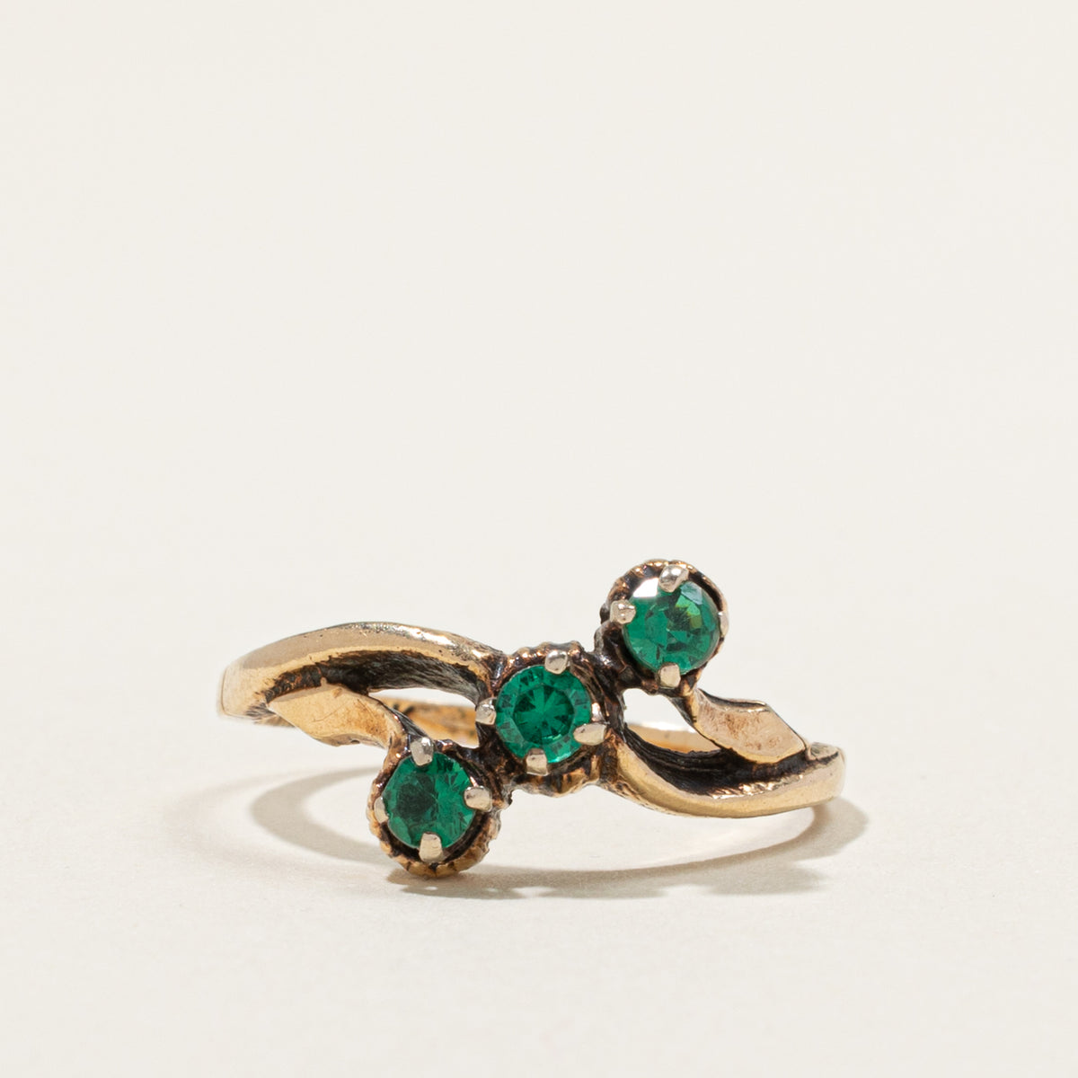 10k Three Stone Synthetic Spinel Bypass Ring | 0.27ctw | SZ 7