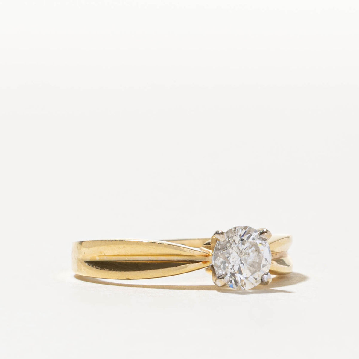 18k Solitaire Diamond Grooved Reverse Tapered Ring | 0.60ct I1 F/G | SZ 5.75
