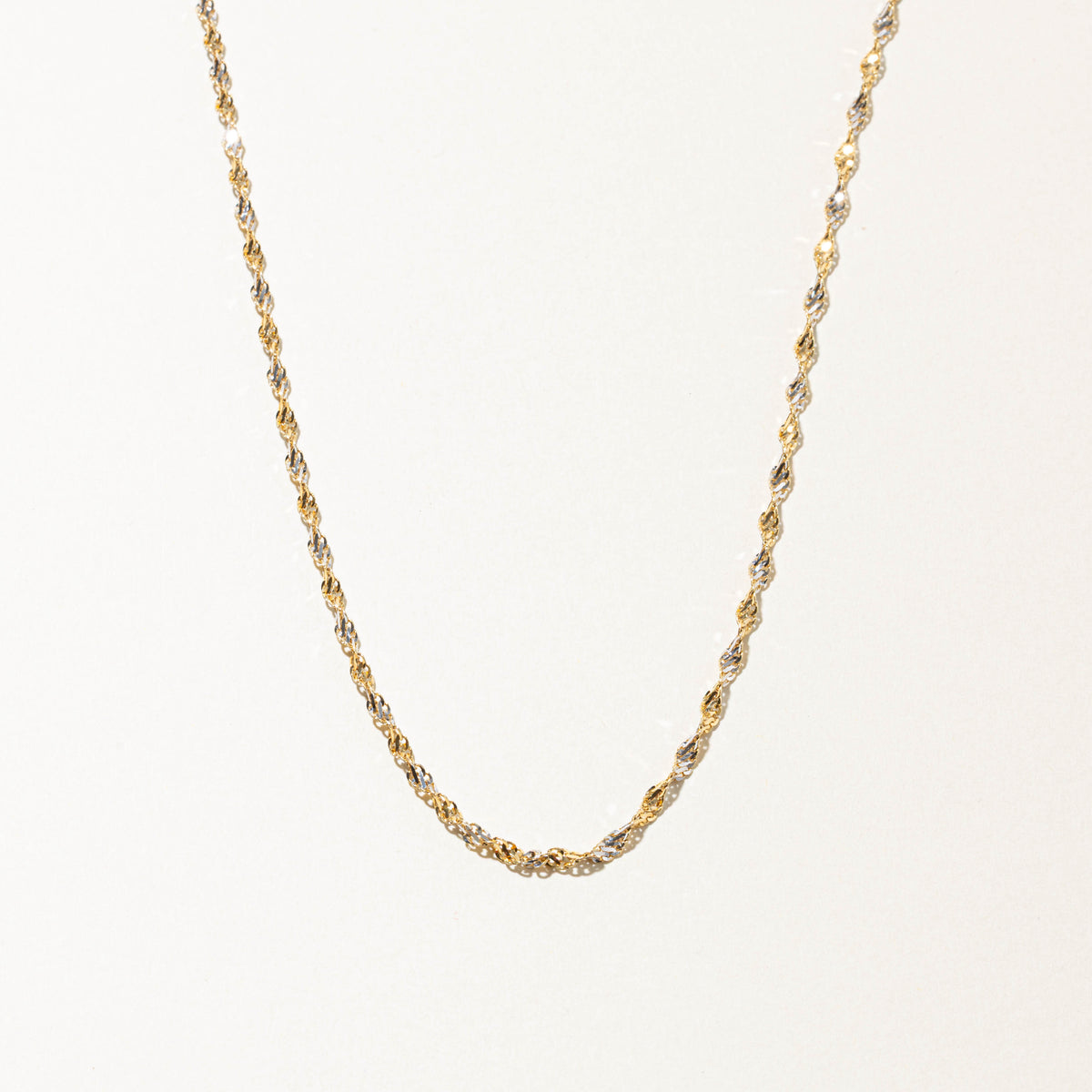 10k Yellow & White Gold Singapore Chain | 2.70mm | 18"
