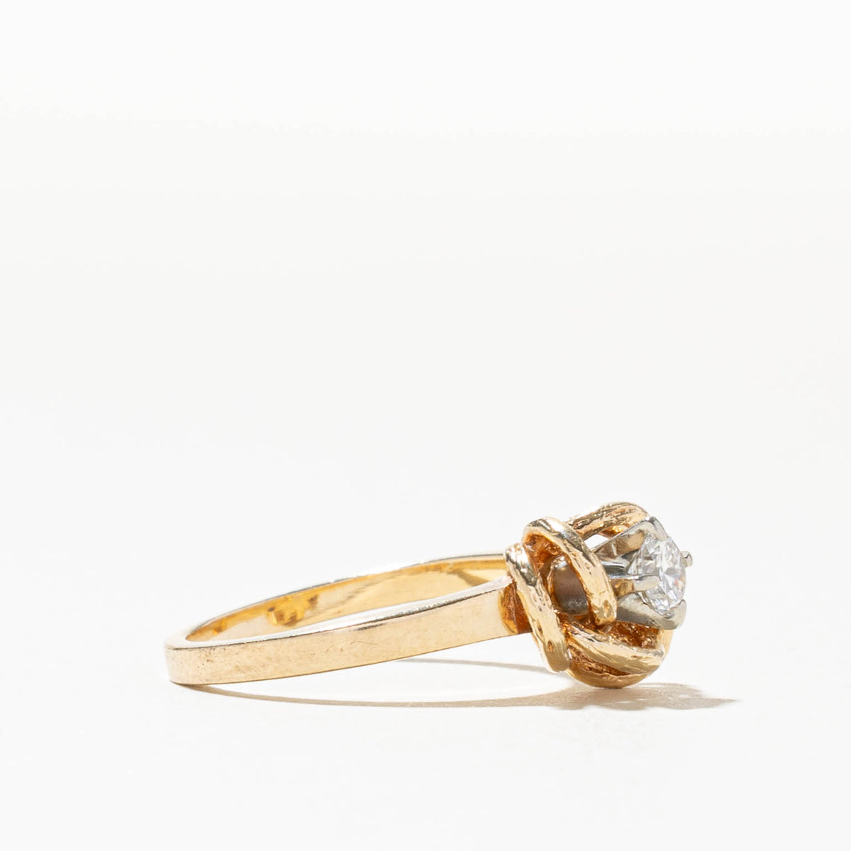 Solitaire Diamond Knot Ring | 0.20ct SI1 J | SZ 5.25