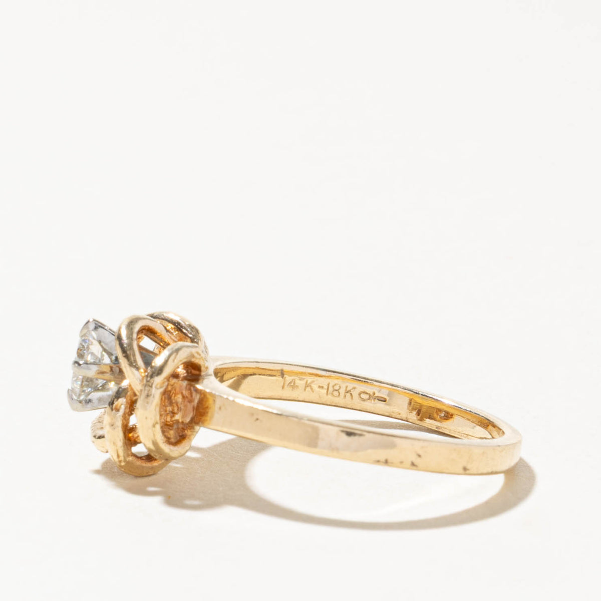 Solitaire Diamond Knot Ring | 0.20ct SI1 J | SZ 5.25