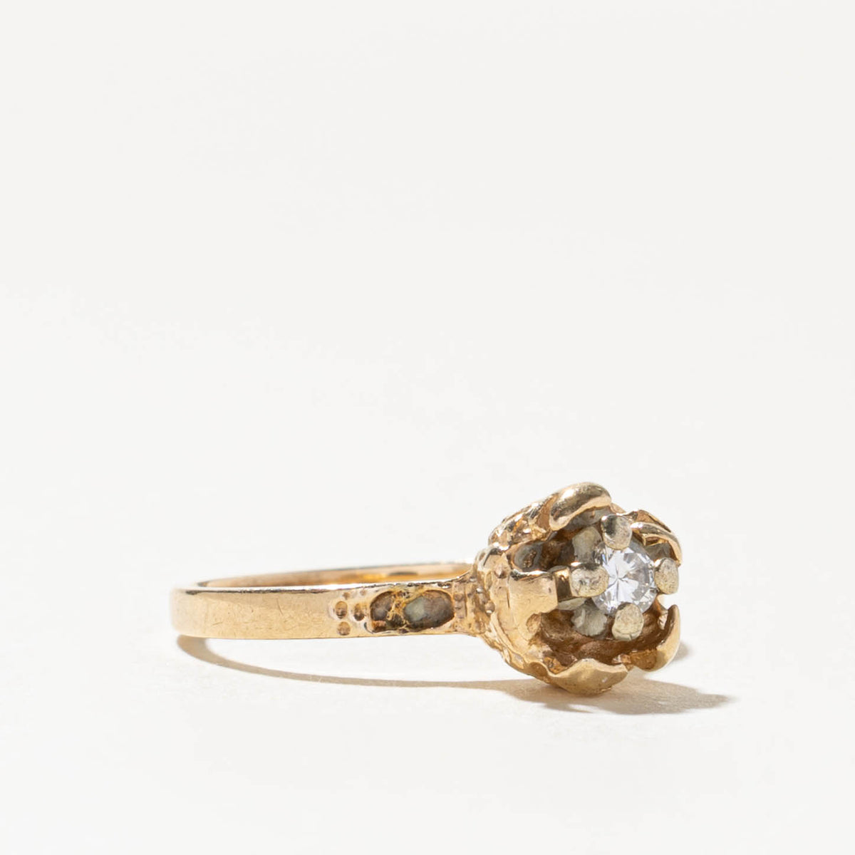 14k Solitaire Diamond Nuggety Floral Ring | 0.08ct | SZ 6