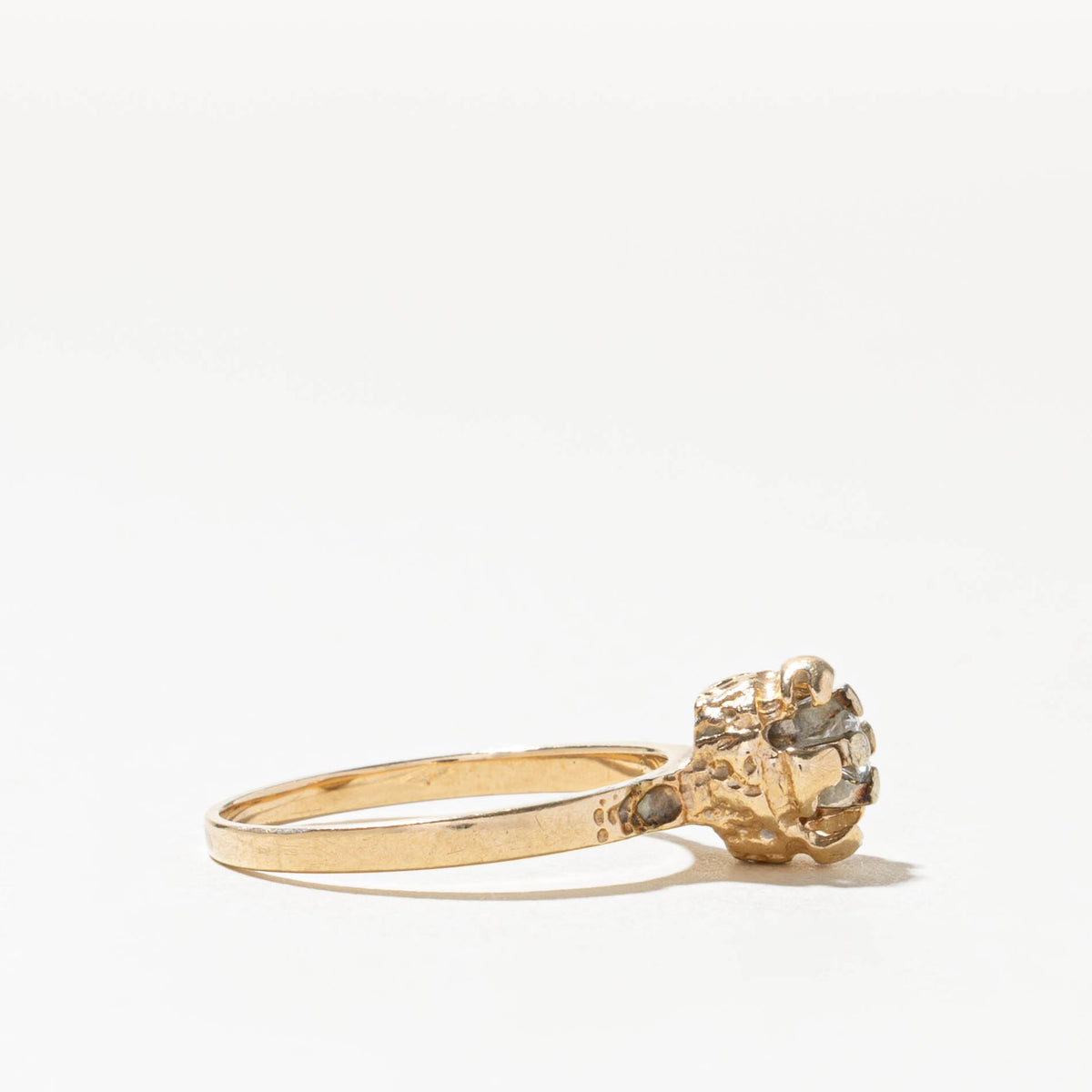 14k Solitaire Diamond Nuggety Floral Ring | 0.08ct | SZ 6