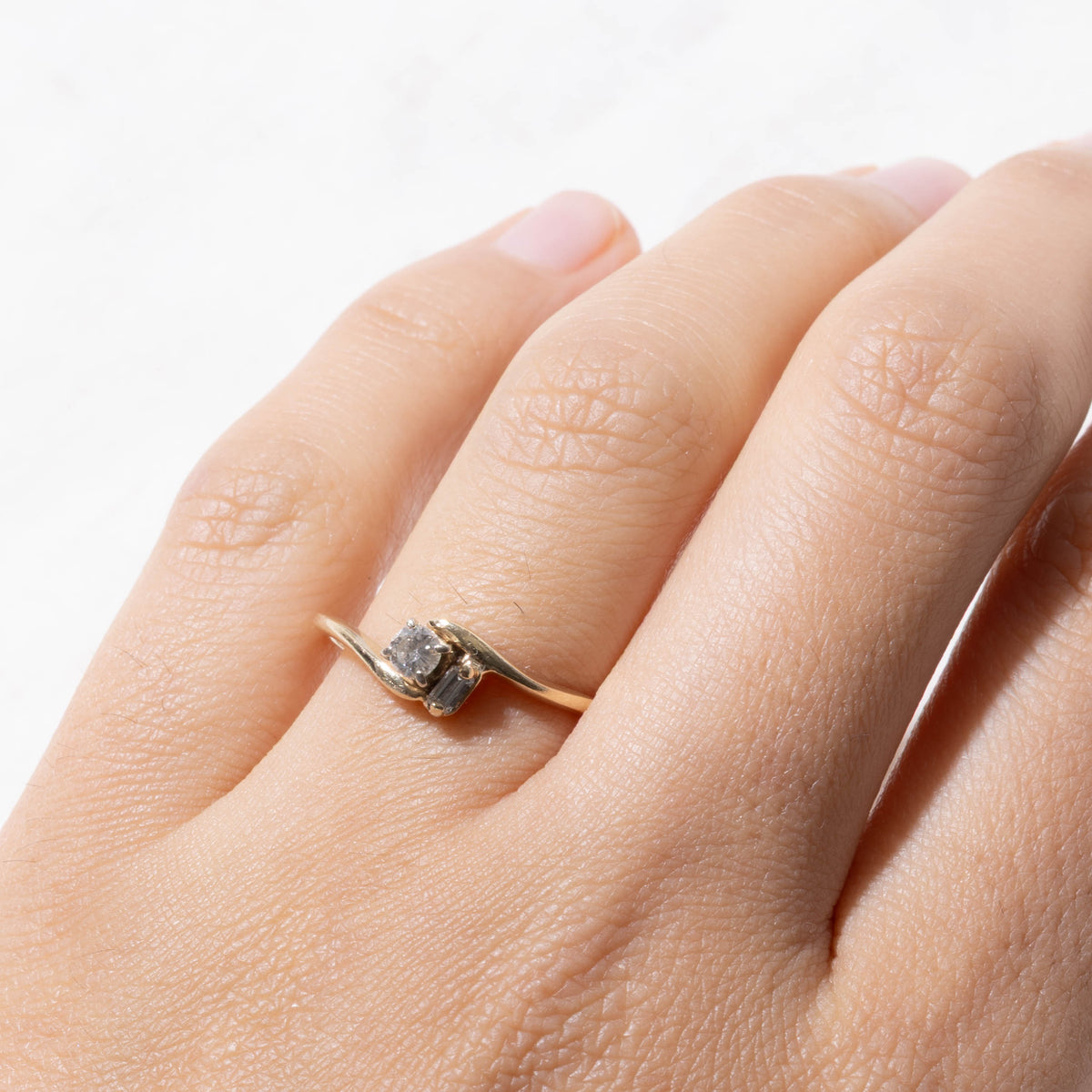 14k Two Stone Mixed Cut Diamond Bypass Ring | 0.18ctw | SZ 7.25