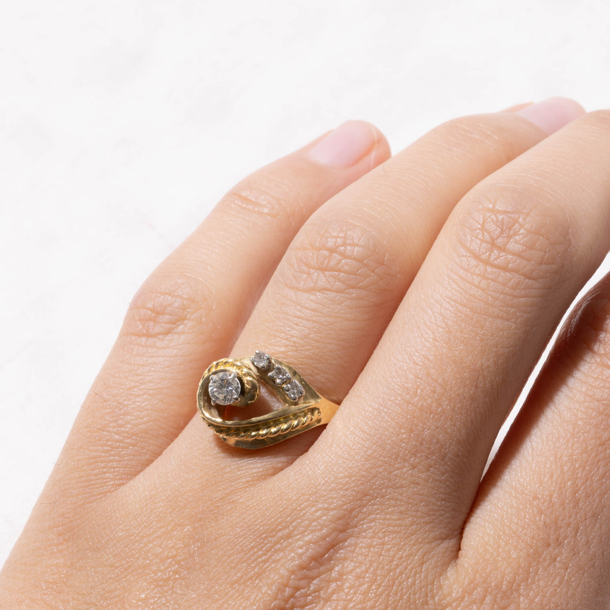 18k Diamond Rope Textured Teardrop Ring | 0.23ctw | SZ 7.25