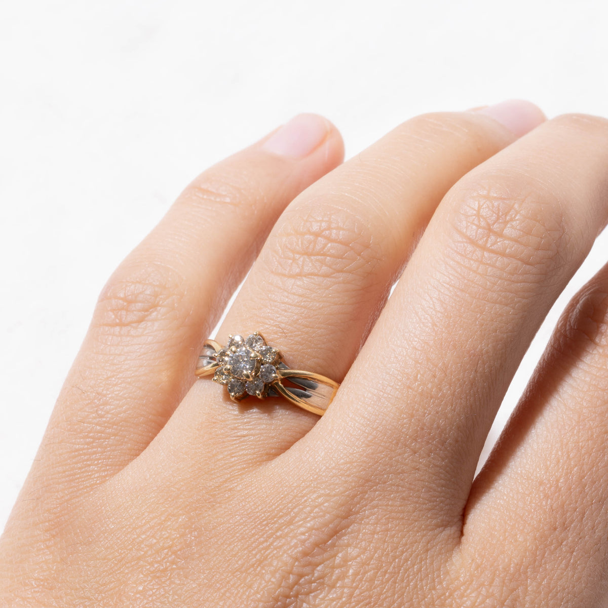 Two Tone Diamond Halo Grooved Reverse Tapered Ring | 0.31ctw | SZ 5.5