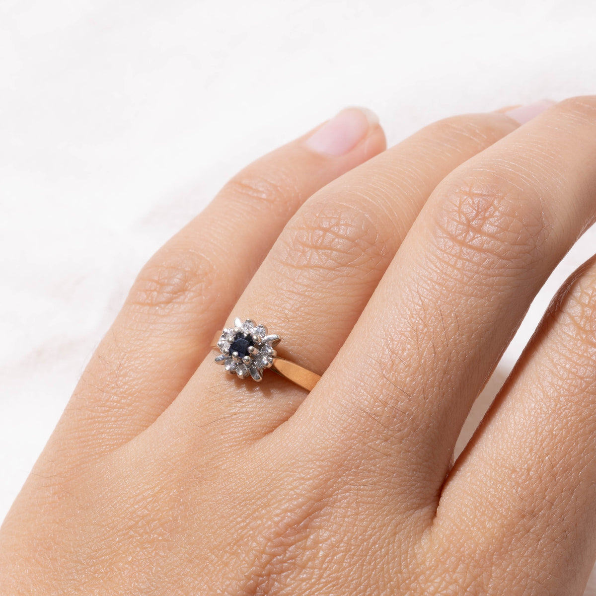 14k Square Cut Sapphire & Diamond Petal Halo Ring | SZ 6.25