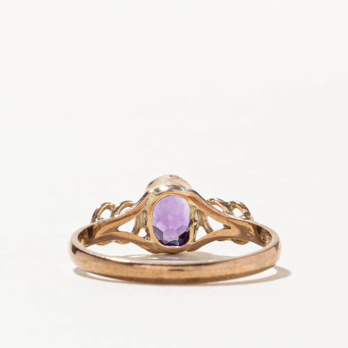 9k Solitaire Bezel Set Amethyst Openwork Ring | SZ 5.75