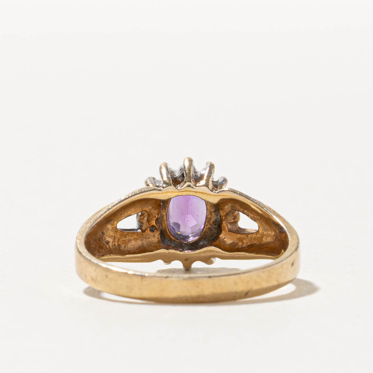 10k Amethyst & Diamond Petal Halo Grooved Ring | SZ 6