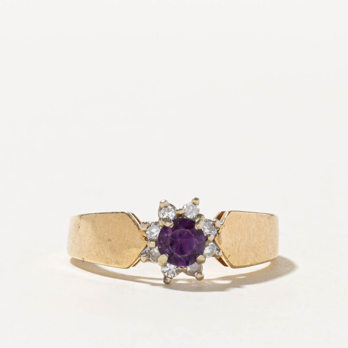 14k Round Cut Amethyst & Diamond Halo Floral Ring | SZ 6