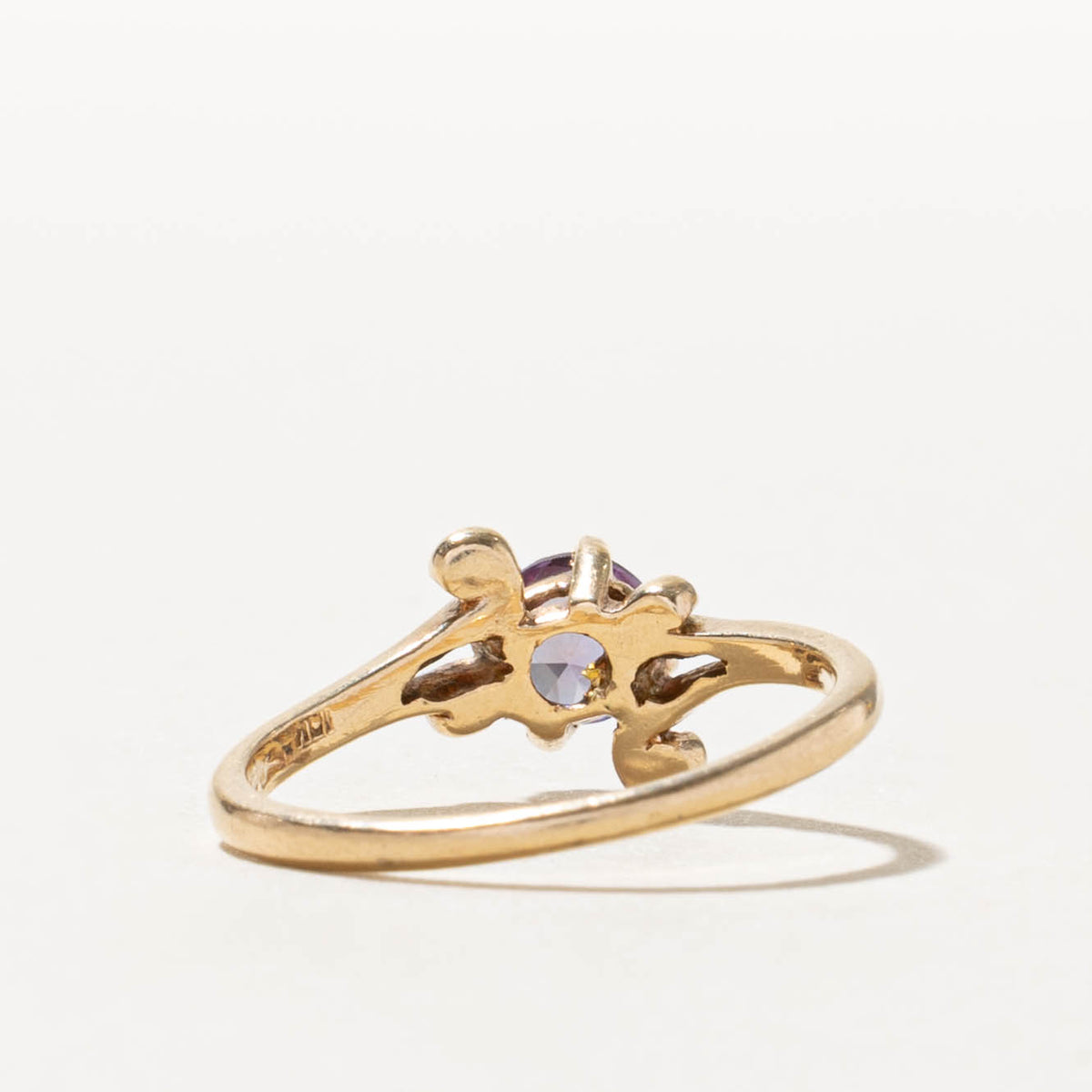 10k Solitaire Synthetic Sapphire Scrollwork Bypass Ring | SZ 6
