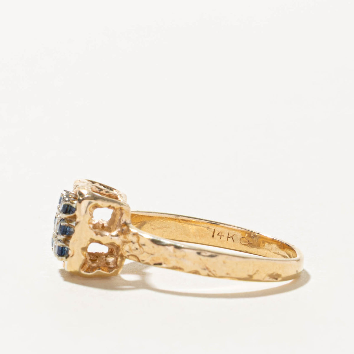 14k Diamond & Sapphire Grid Hammered Ring | SZ 6.75