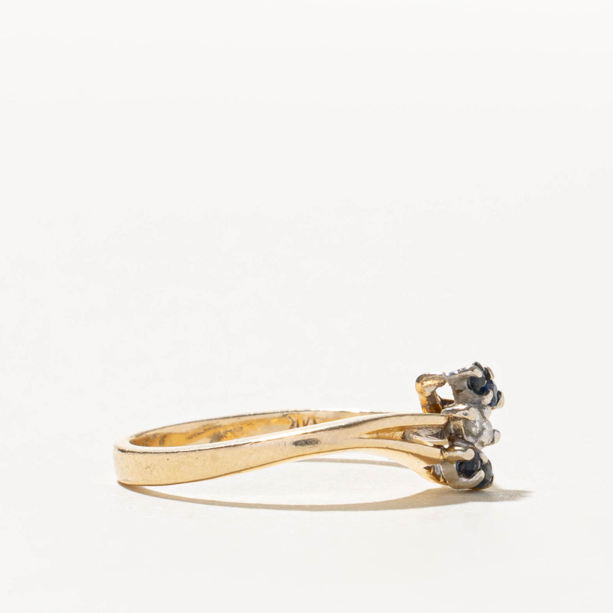14k Diamond & Sapphire Cluster Bypass Ring | SZ 6