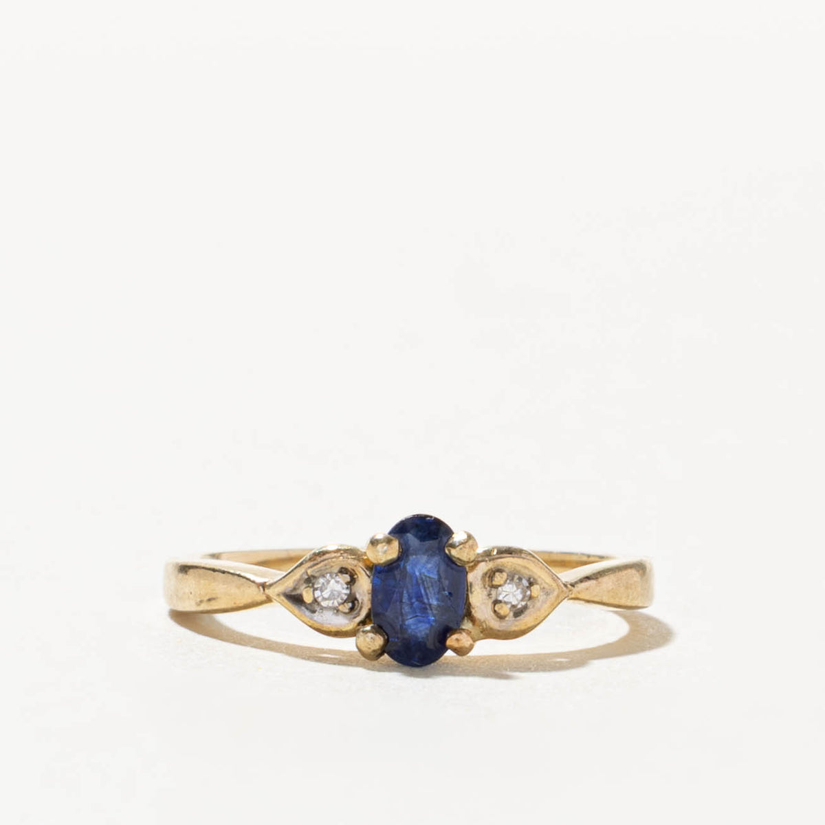 10k Oval Cut Sapphire & Diamond Accented Ring | SZ 3.5