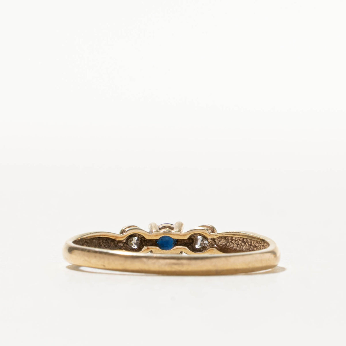 10k Sapphire & Diamond Heart Accented Ring | SZ 8.75