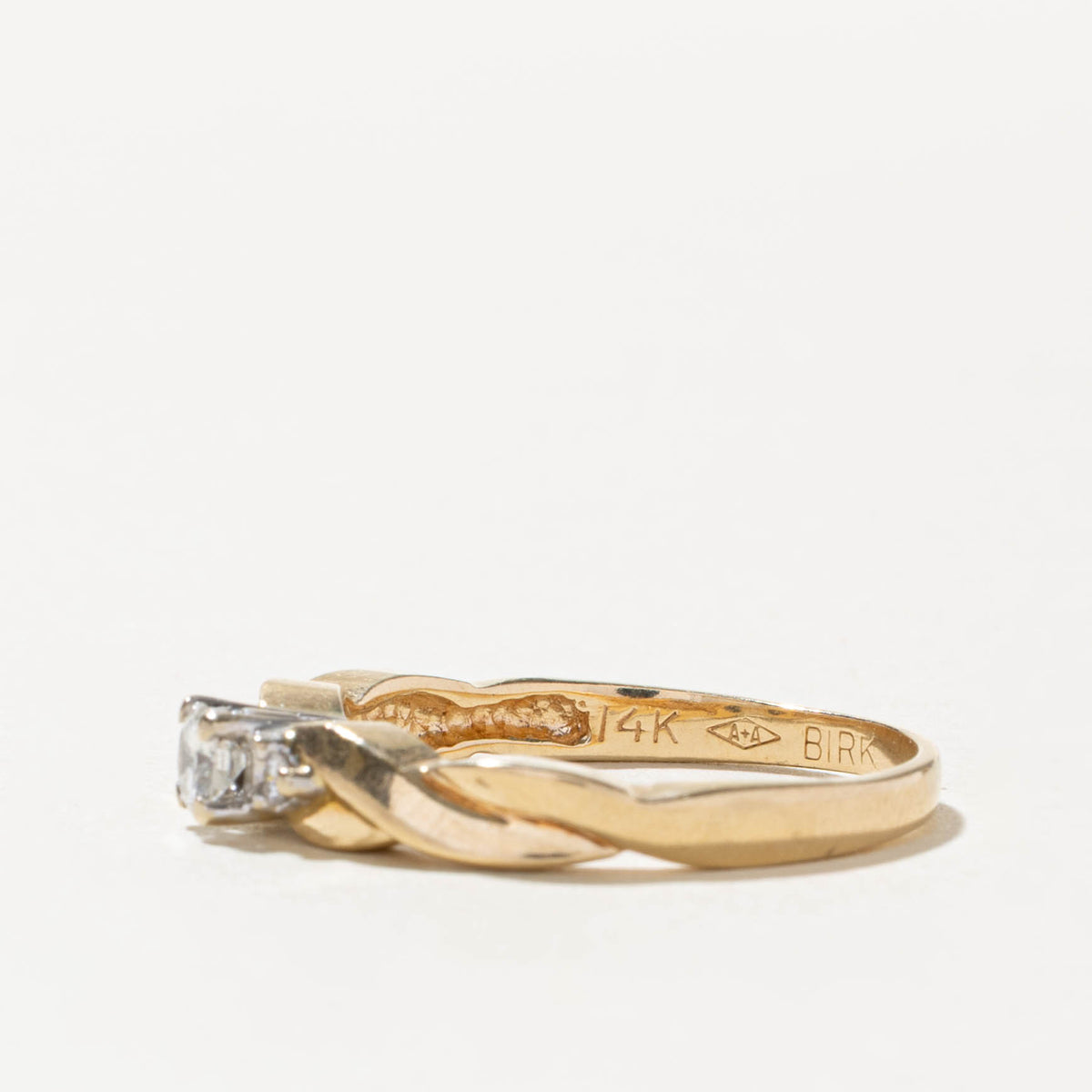 'Birks' Three Stone Diamond Twisted Ring | 0.19ctw | SZ 8