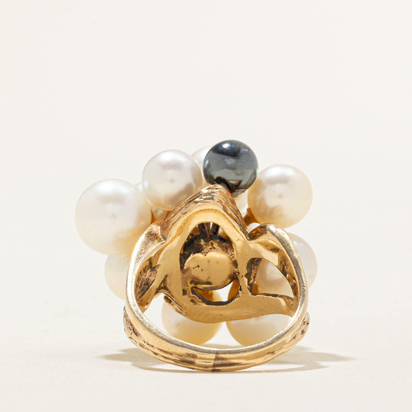 Split Shank Pearl & Hematite Cocktail Ring | 28.16ctw, 3.00ct | SZ 6.5 |