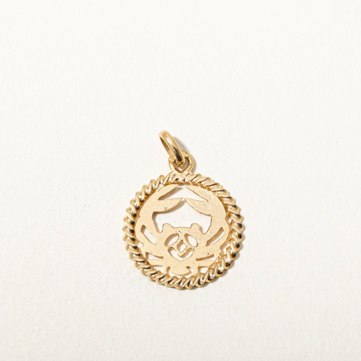 18k Yellow Gold Rope Cancer Zodiac Charm