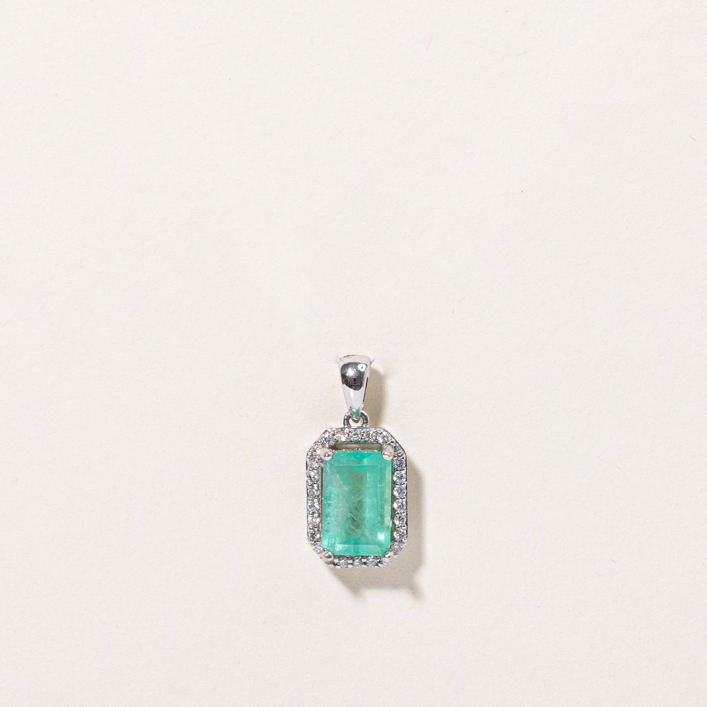 Emerald & Diamond Pendant | 1.92ct, 0.18ctw |