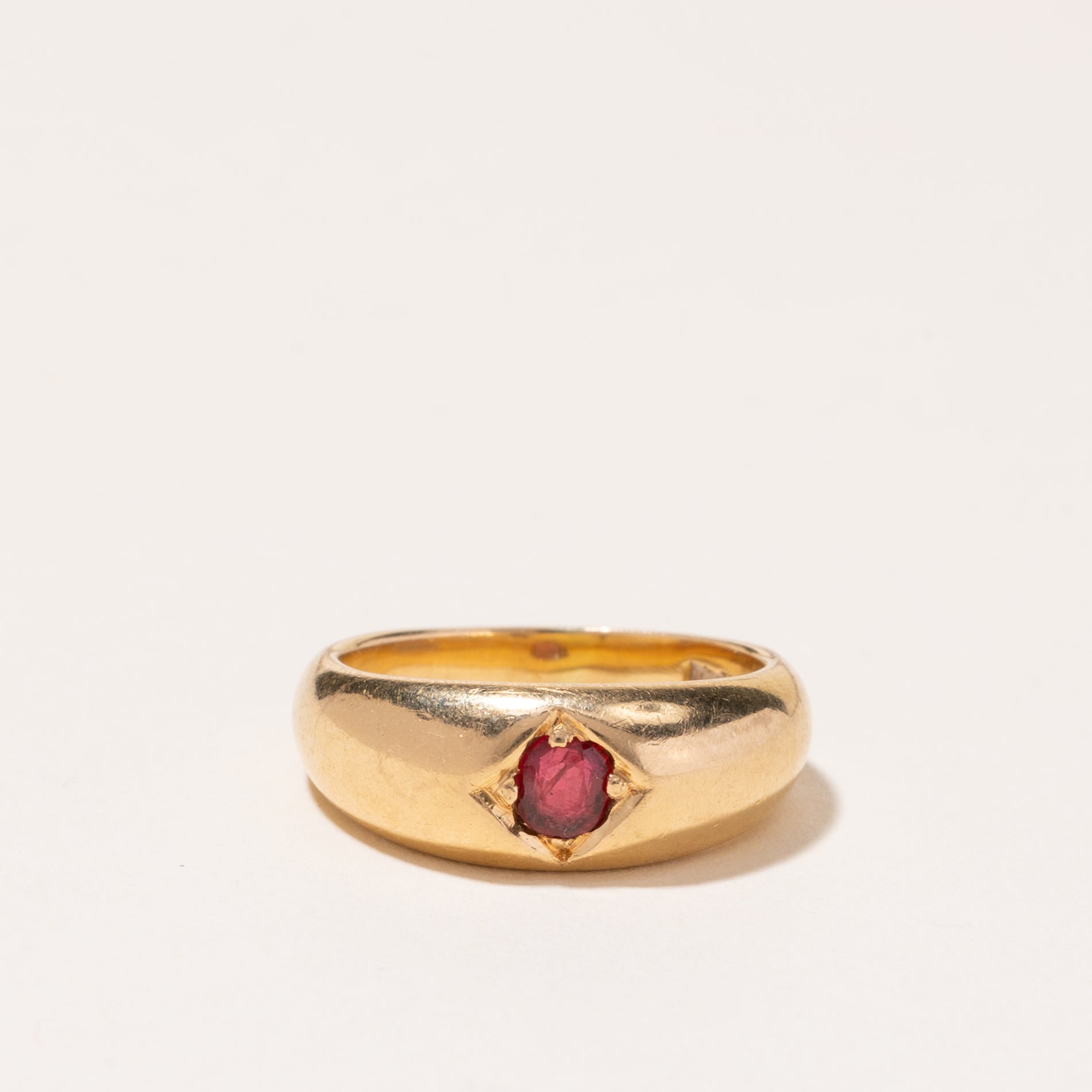 18k Yellow Gold Ruby Ring | 0.26ct | SZ 6
