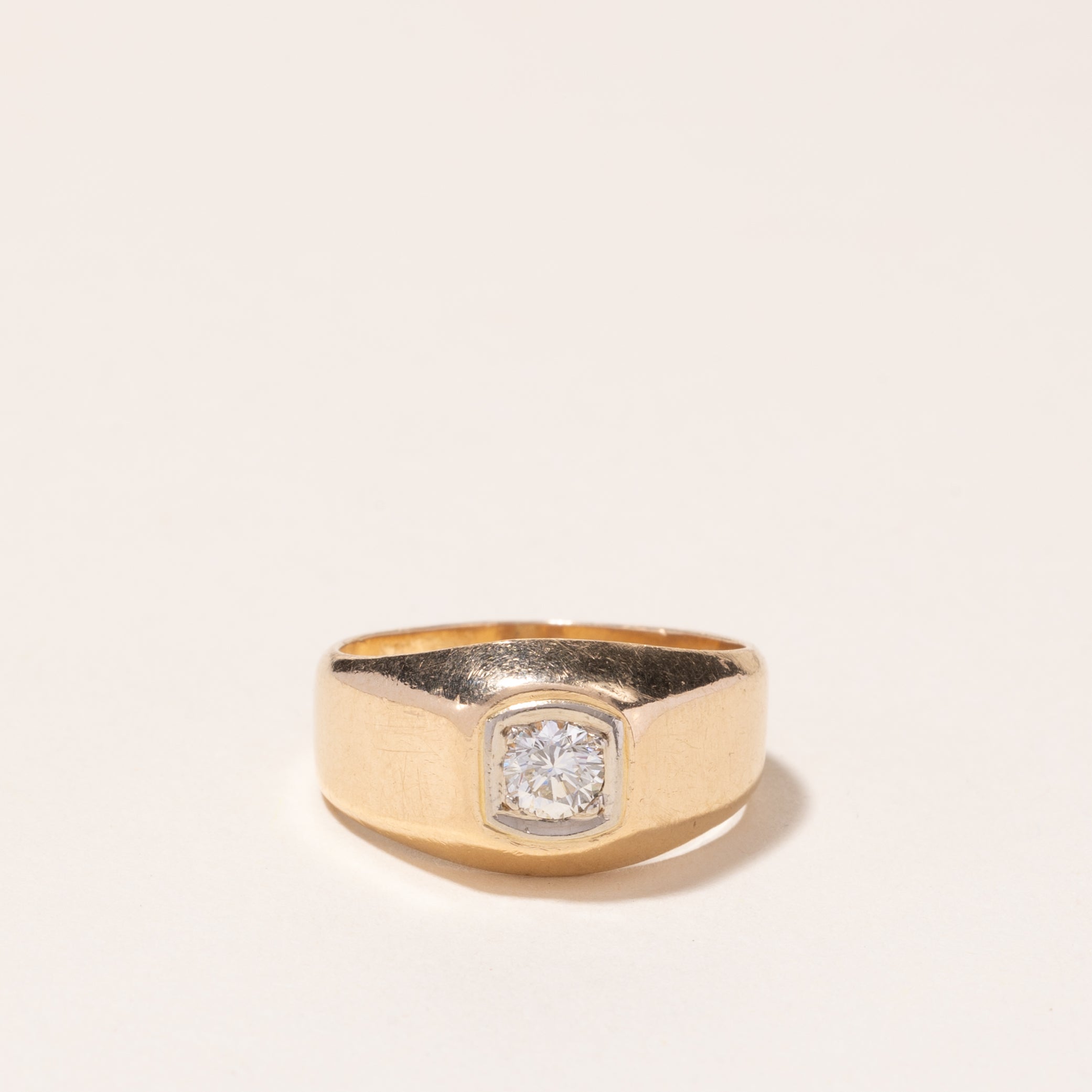 Bague en or jaune et blanc 10 carats sertie d'un diamant de 0,36 ct | Taille 7