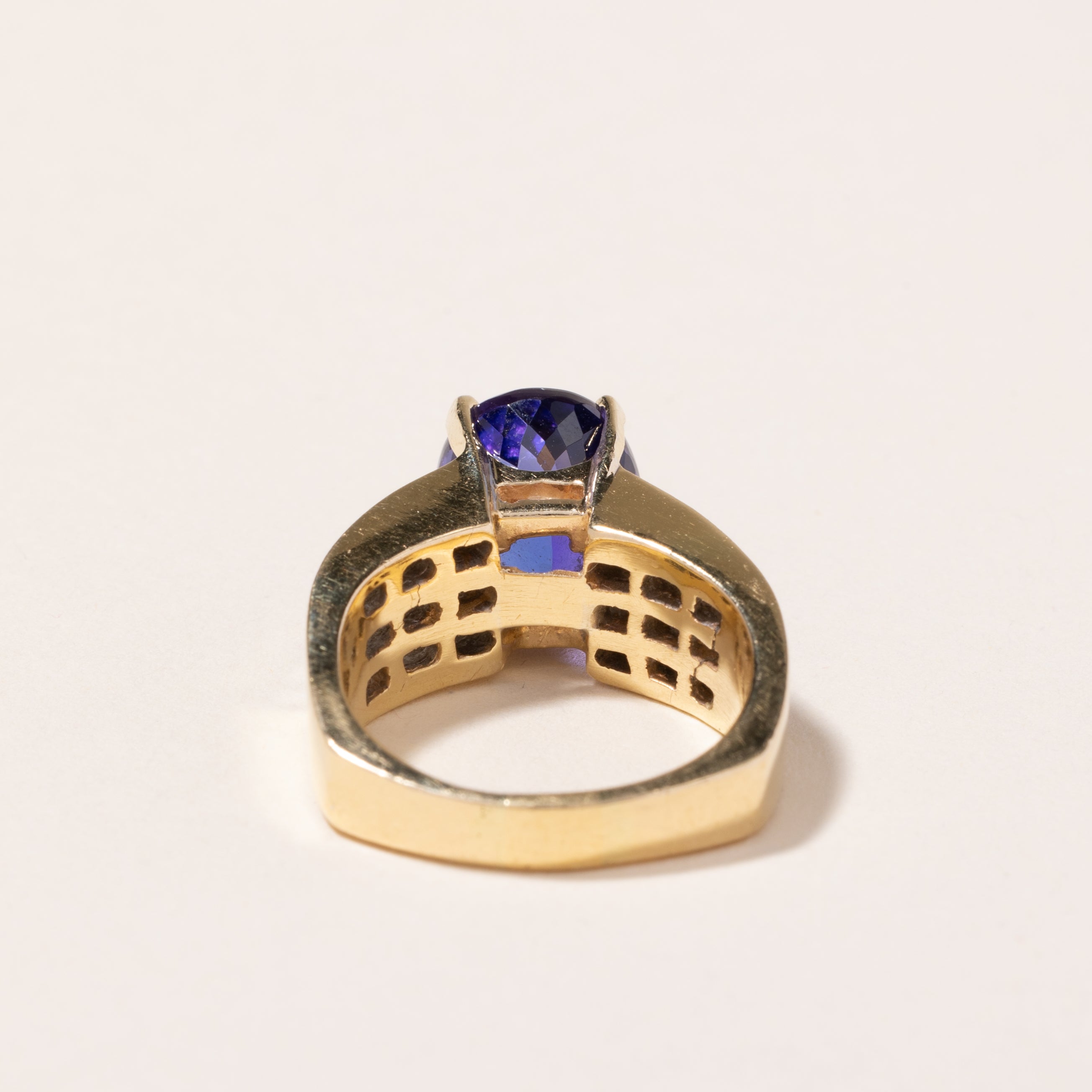18k Yellow Gold Tanzanite and Diamond Ring | 5.47ct, 1.22ctw | SZ 7.5
