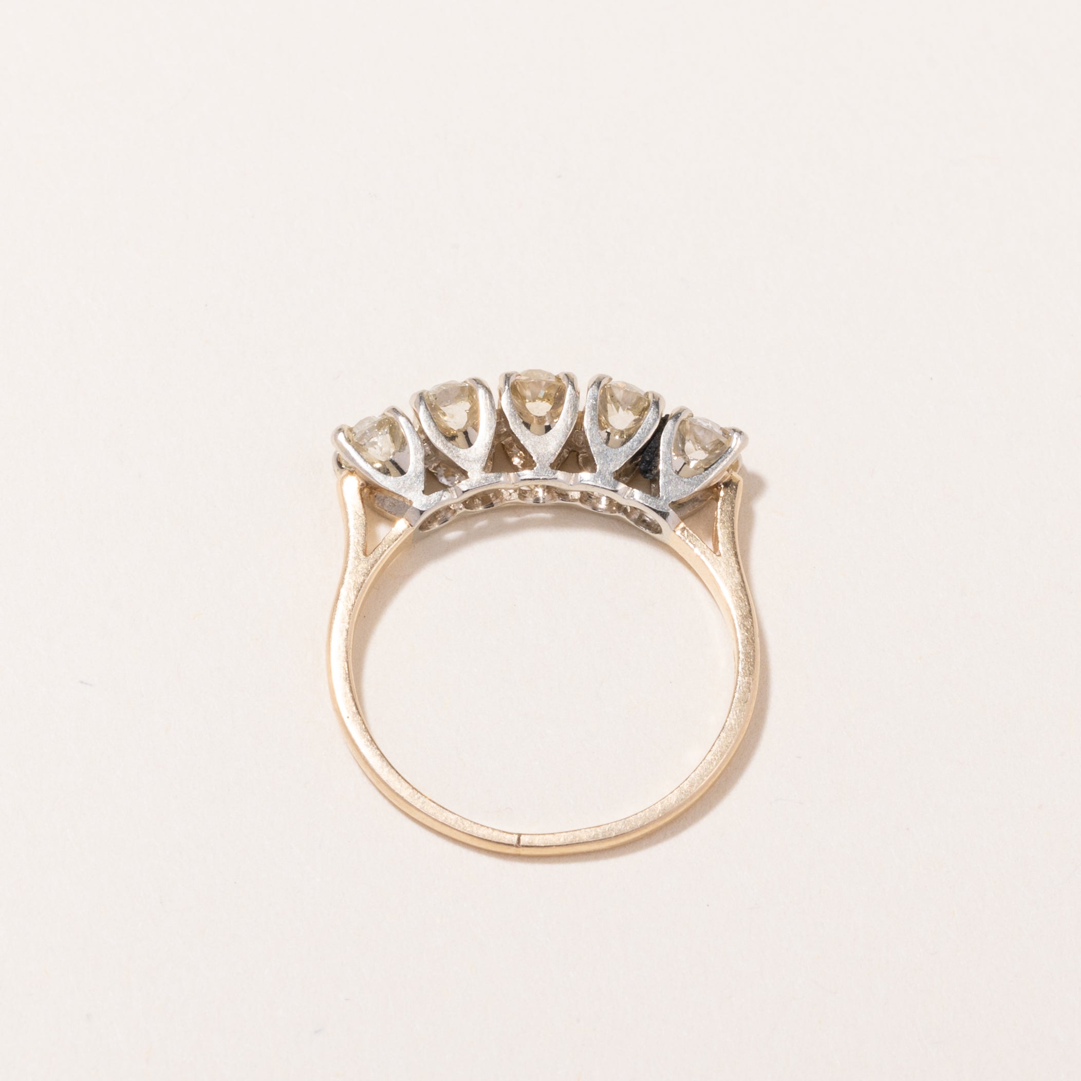 Bague Birks en or jaune et blanc 14-18 carats sertie de diamants | 0,69 ct | Taille 5,25