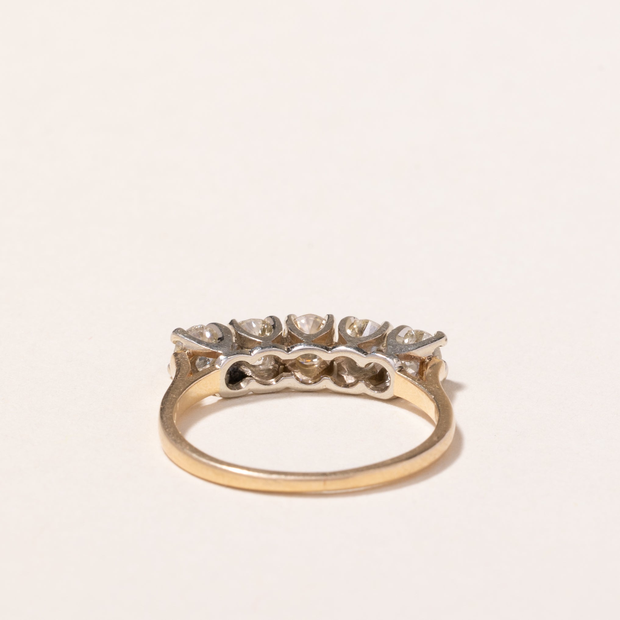 Bague Birks en or jaune et blanc 14-18 carats sertie de diamants | 0,69 ct | Taille 5,25