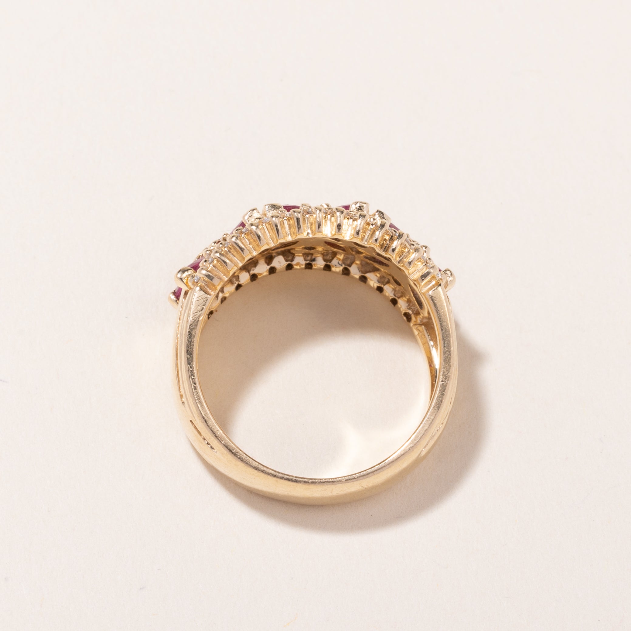 14k Yellow Gold Ruby and Diamond Ring | 0.94ctw, 0.22ctw, 0.39ctw | SZ 7