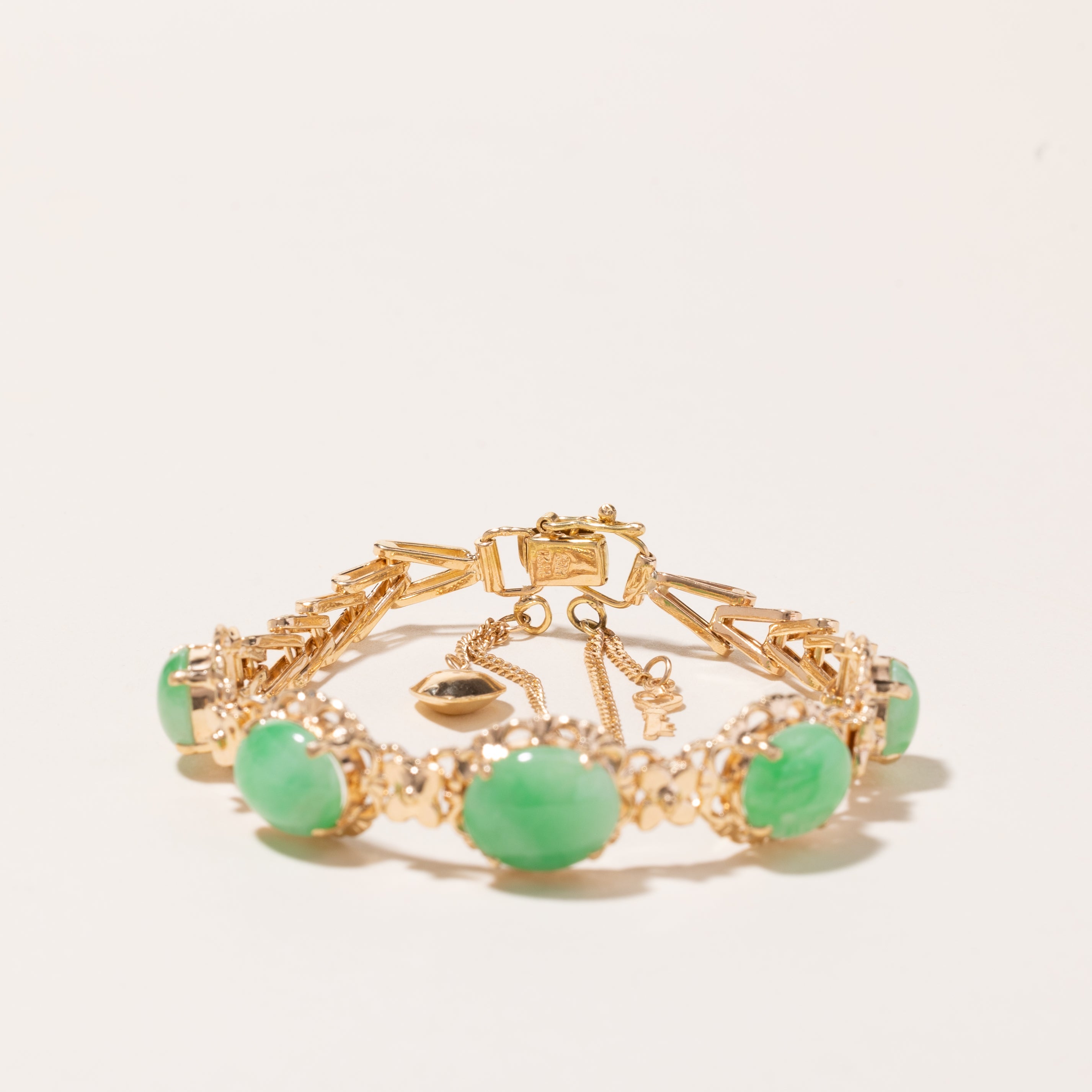 18k Yellow Gold Jade Bracelet | 6.5"