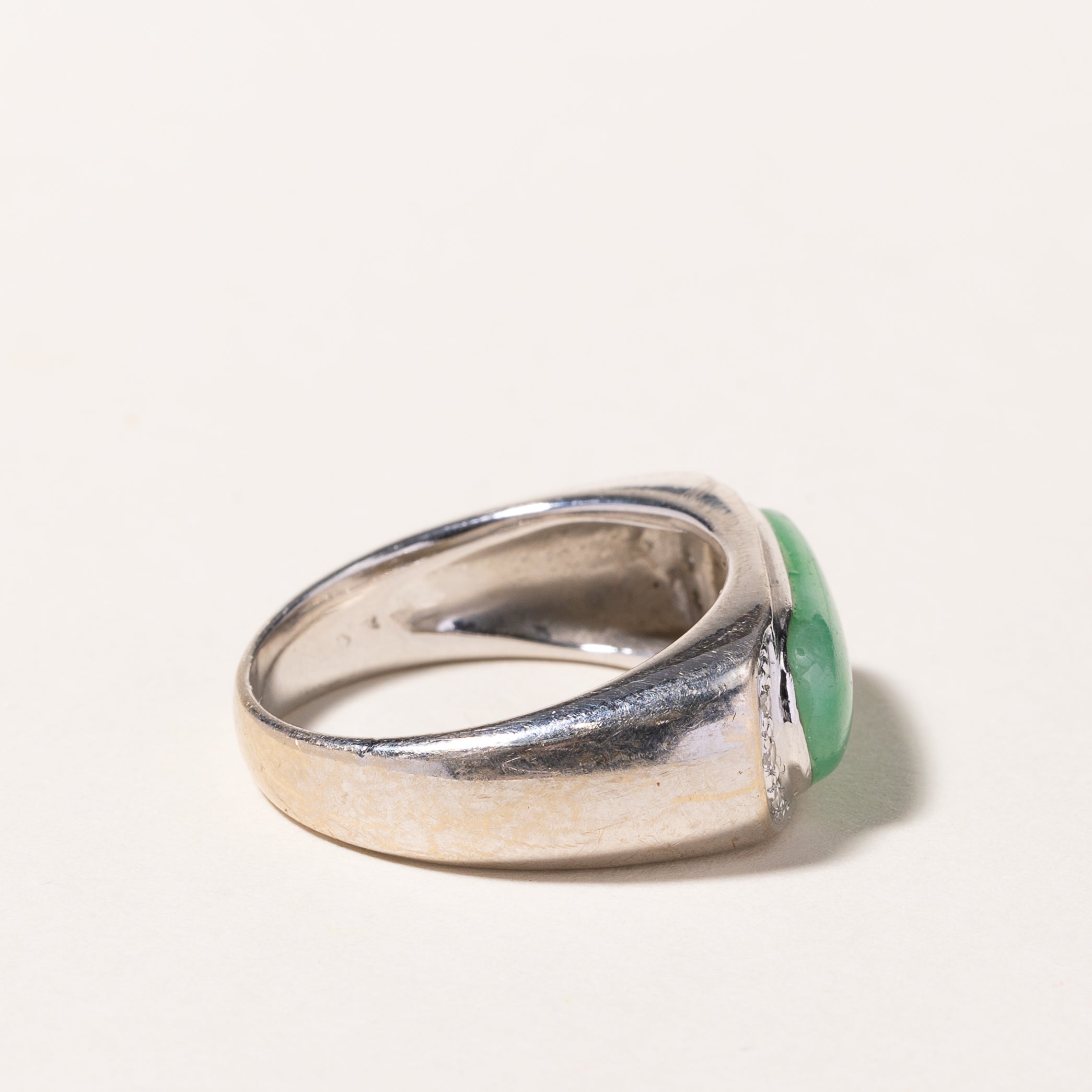 18k White Gold Jade & Diamond Ring | 17.50x7.00x2.30mm, 0.09ctw | SZ 9