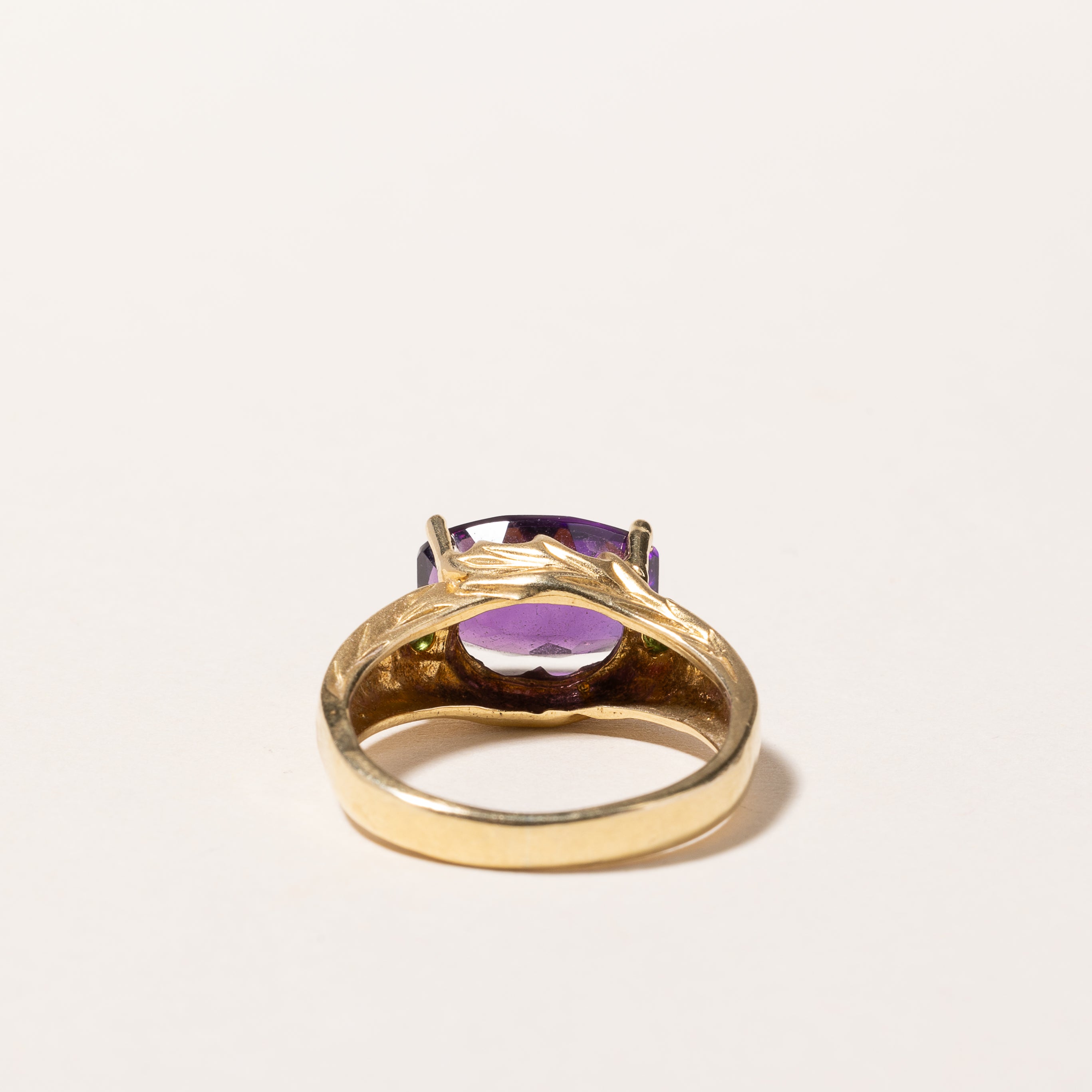 18k Yellow Gold Amethyst & Tsavorite Ring | 3.33ct, 0.08ctw | SZ 7.5