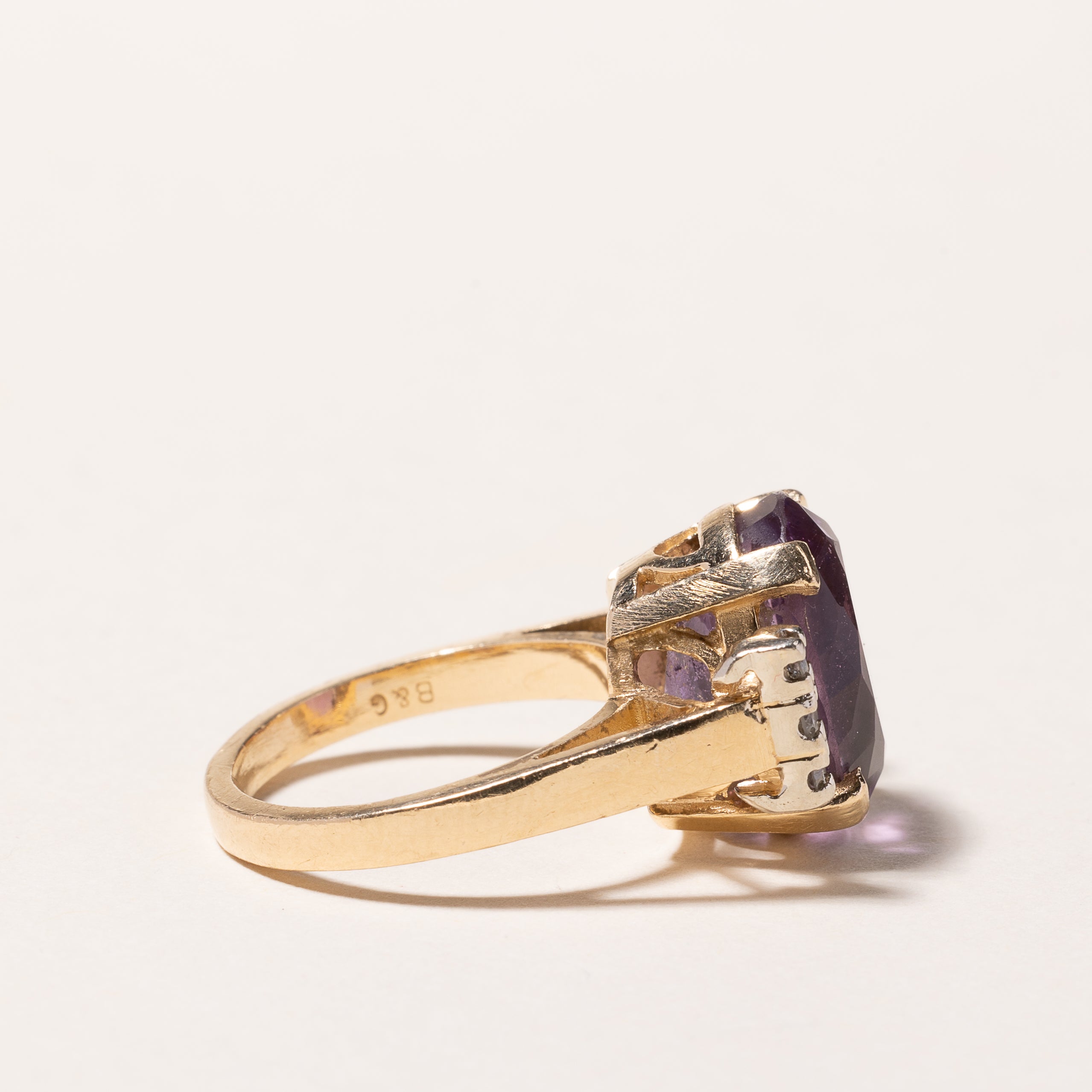 14k Yellow Gold Amethyst and Diamond Ring | 6.11ct, 0.16ctw | SZ 6.25