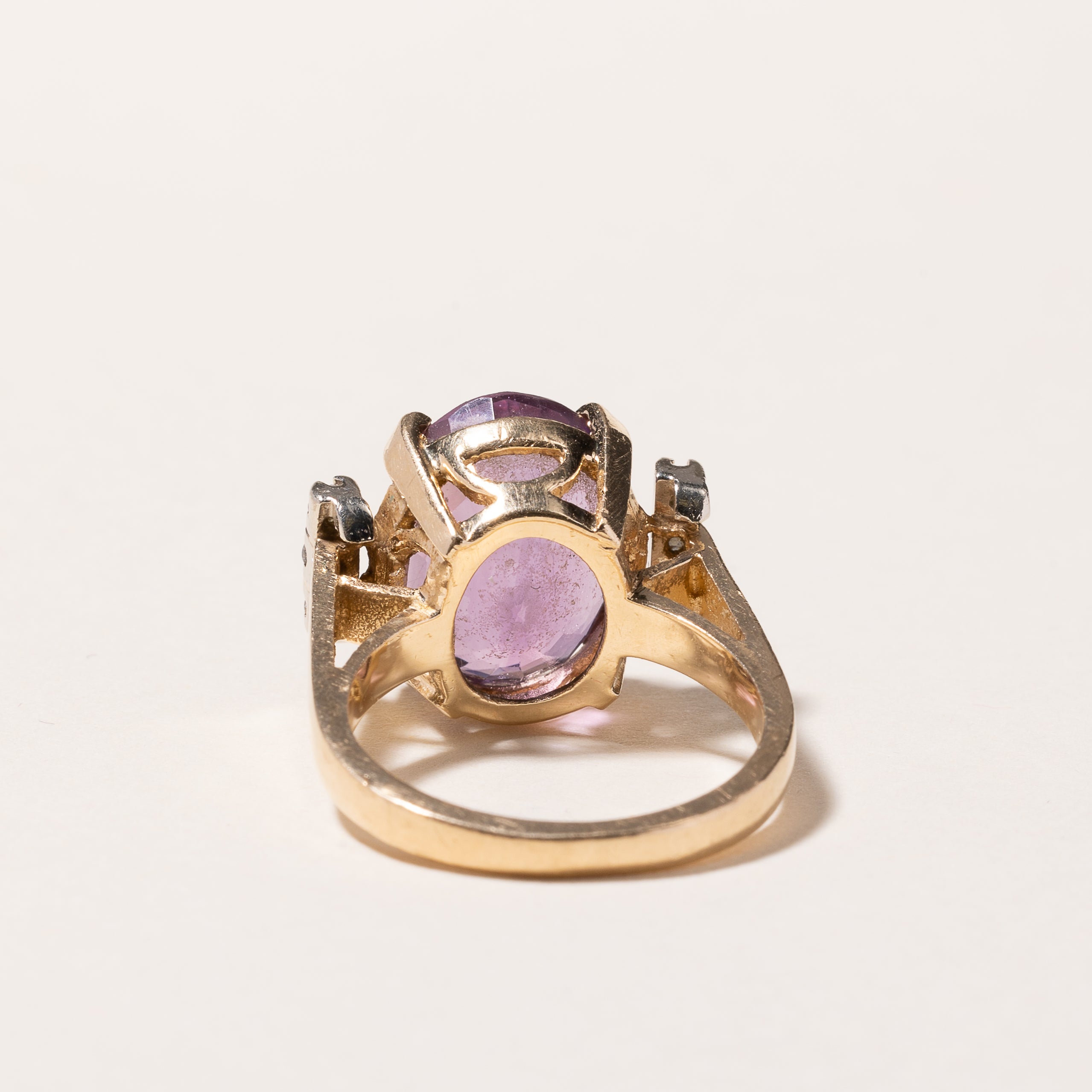 14k Yellow Gold Amethyst and Diamond Ring | 6.11ct, 0.16ctw | SZ 6.25