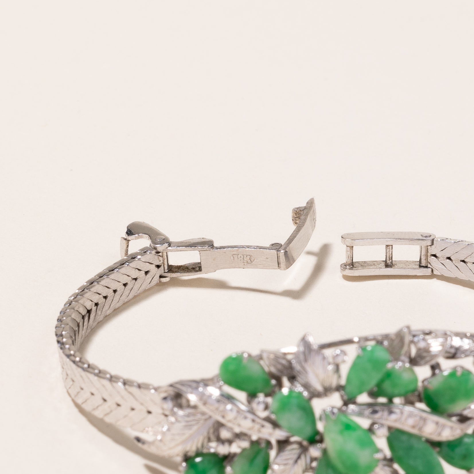 14k White Gold Jade Bracelet | 9.00x4.00x1.50mm | 6.25"