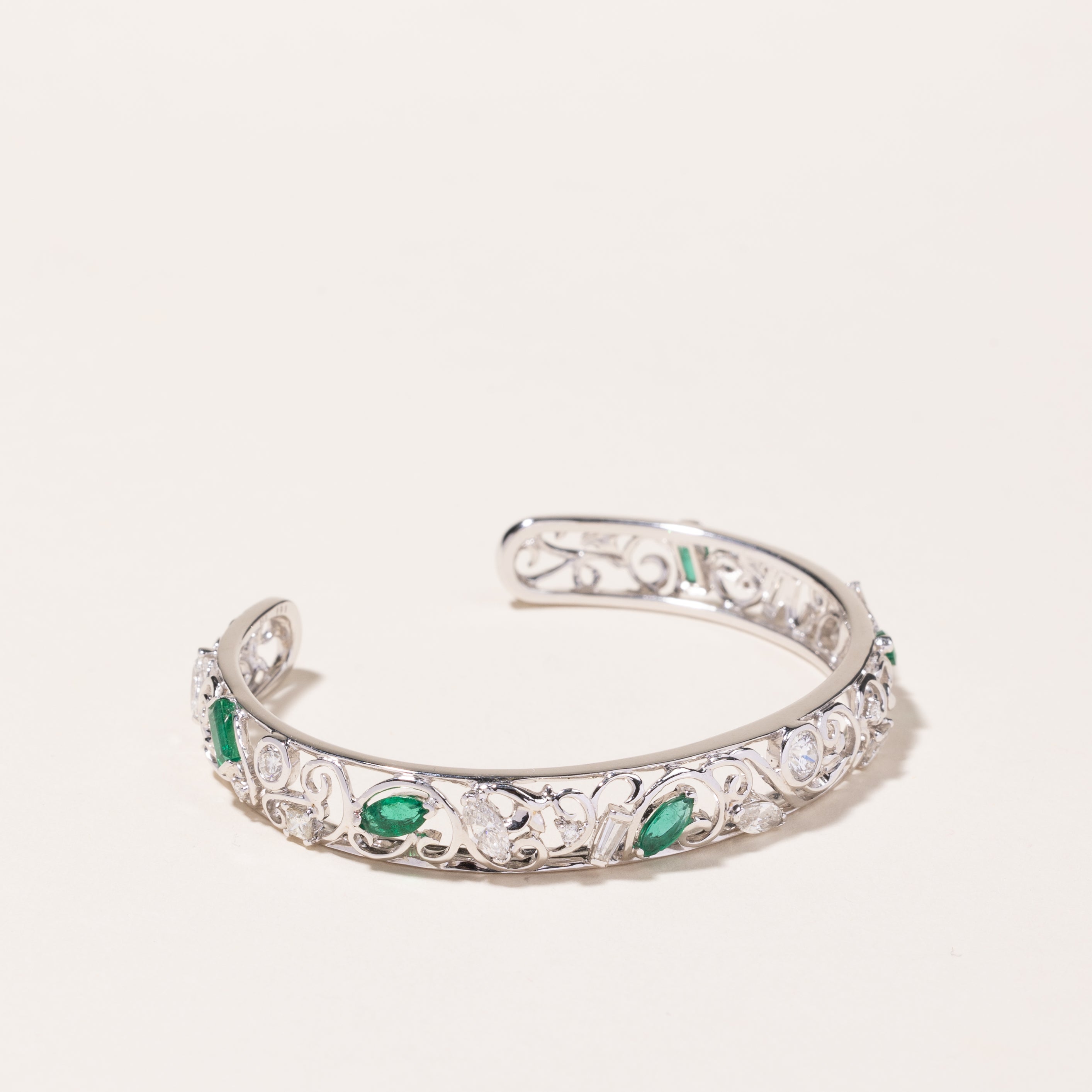 18k White Gold Emerald & Diamond Bracelet | 1.46ctw, 1.91ctw | 7"
